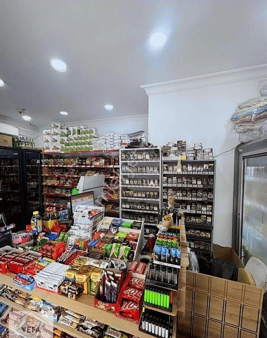 Cadde Üstü İşlek Konumda Devren Kiralık Market - Görsel 4