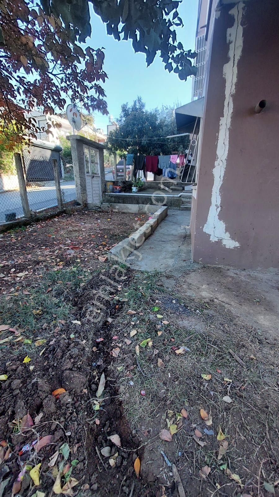 Adana Sarıçam Gültepe Mah.de Satılık 3 Katlı Müstakil Ev - Görsel 32