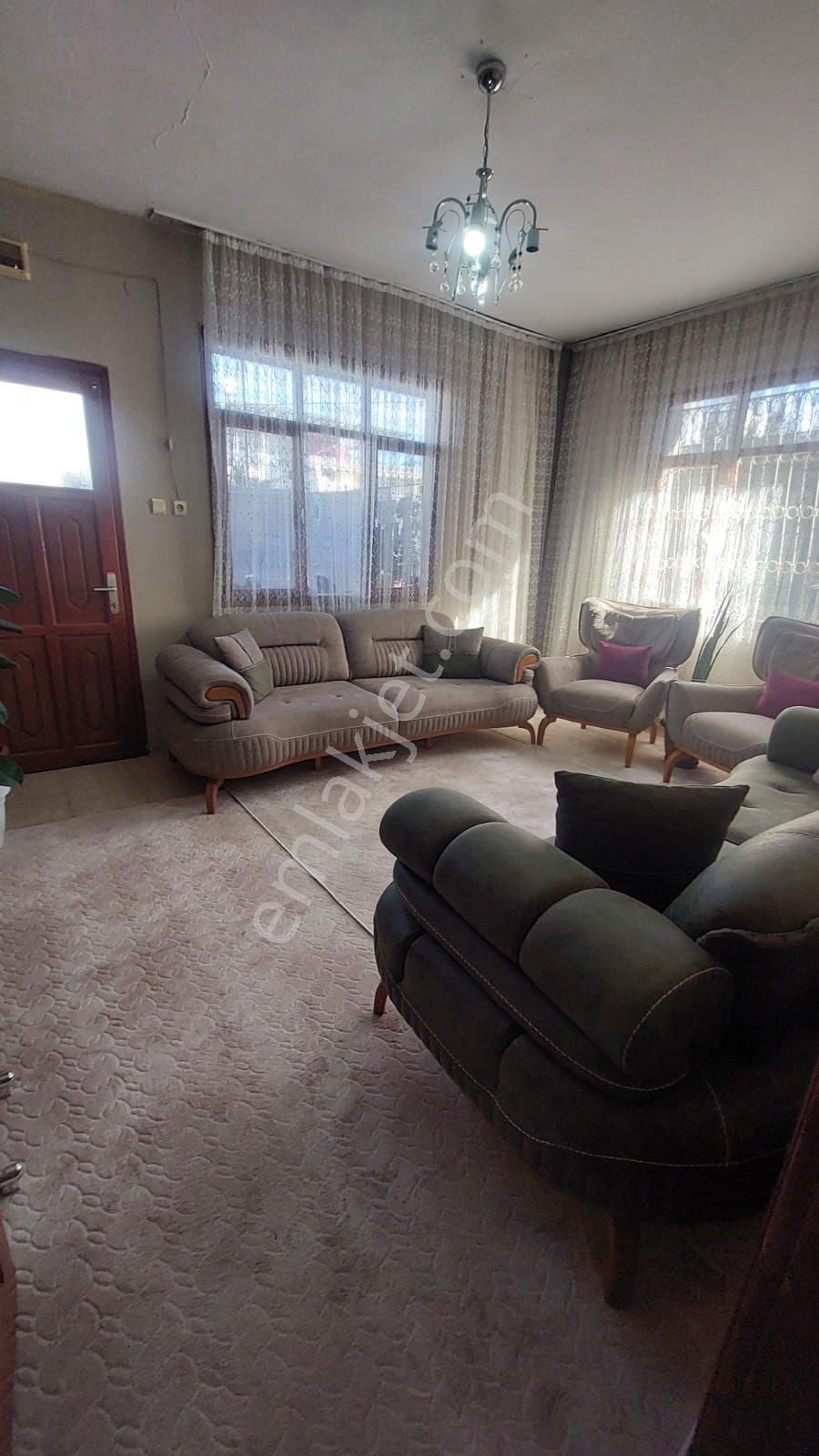 Adana Sarıçam Gültepe Mah.de Satılık 3 Katlı Müstakil Ev - Görsel 25