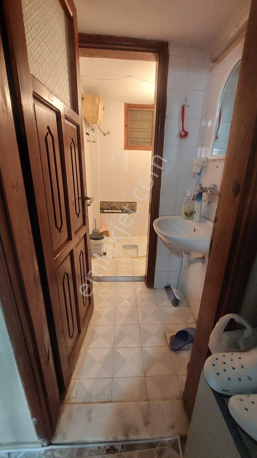 Adana Sarıçam Gültepe Mah.de Satılık 3 Katlı Müstakil Ev - Görsel 20