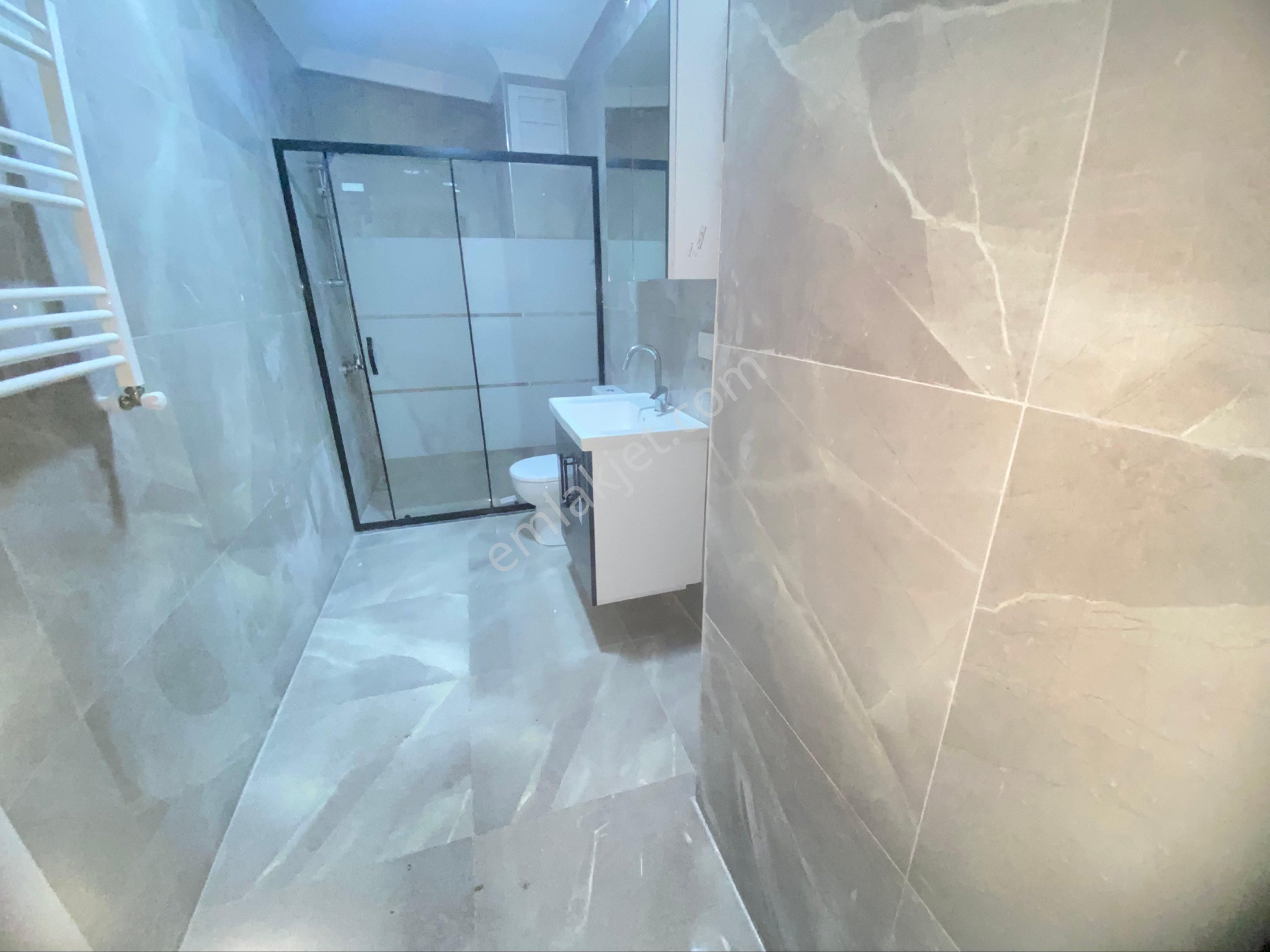 Osmangazi Mahallesinde Mükemmel Konumda Ara Kat 2+1 Sıfır Satılık Fırsat Daire - Görsel 14