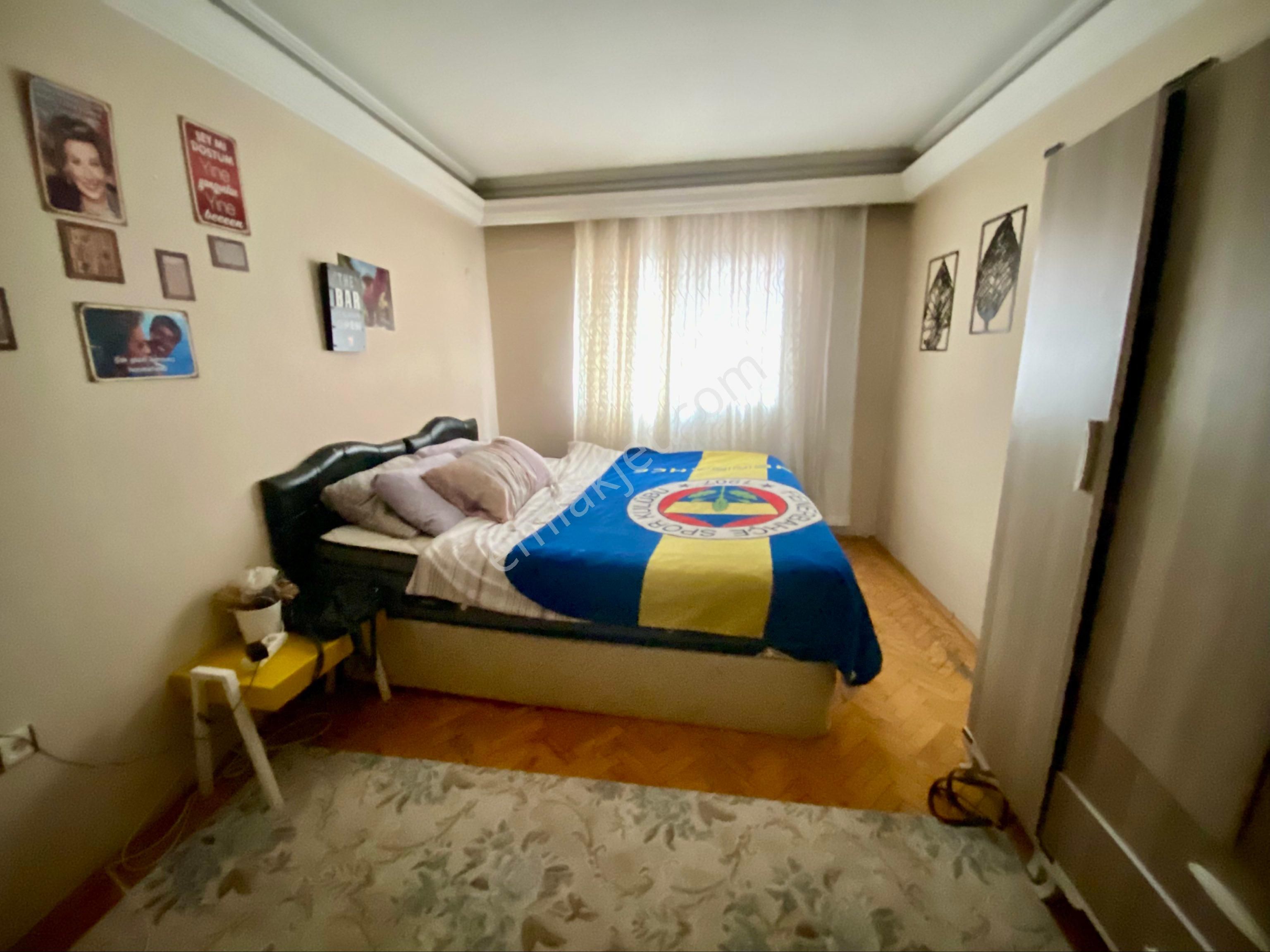 Yeşilyurt Cadde Üzeri Otoparklı Asansörlü 160m² 3+1 Genç Bina - Görsel 9