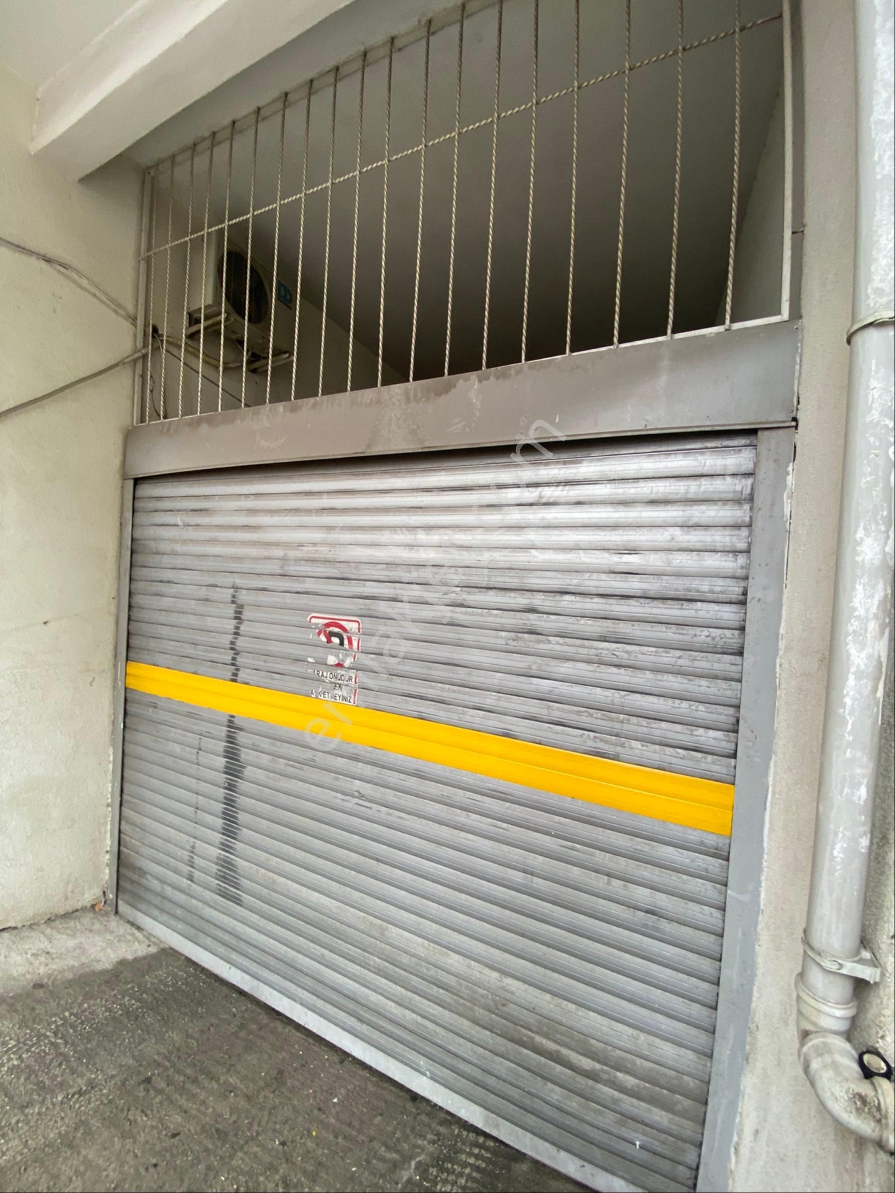 Yeşilyurt Cadde Üzeri Otoparklı Asansörlü 160m² 3+1 Genç Bina - Görsel 35