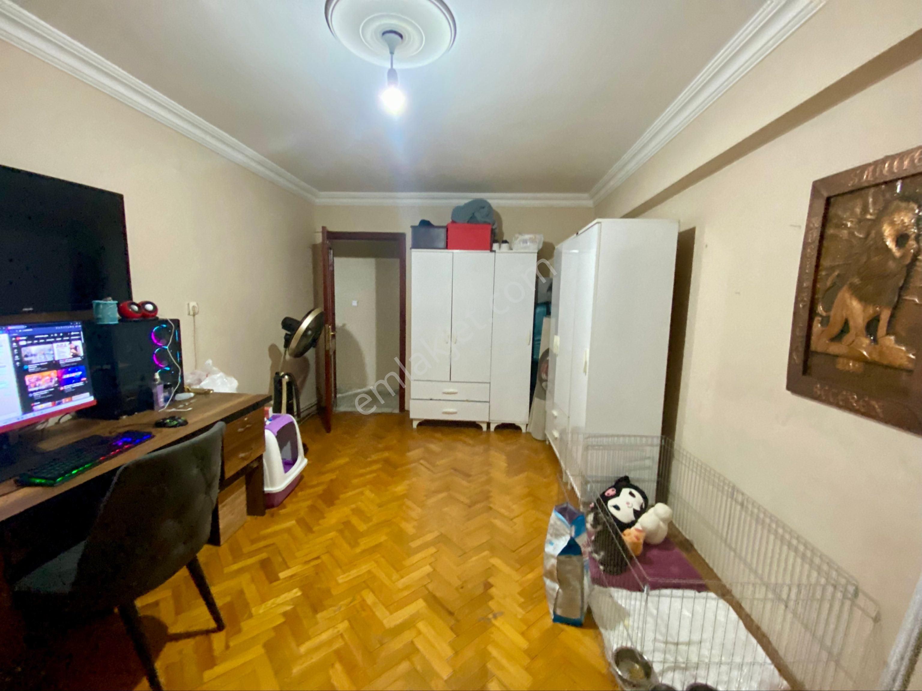 Yeşilyurt Cadde Üzeri Otoparklı Asansörlü 160m² 3+1 Genç Bina - Görsel 29