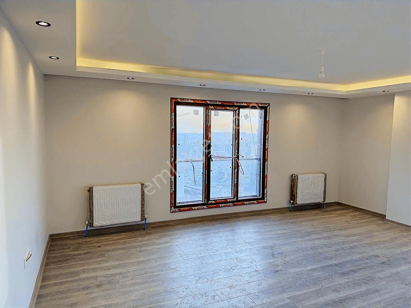 Mahmutbey - Güneşli / 3+1 135 M² Lüks Geniş / Revan Park Sitesi - Görsel 6
