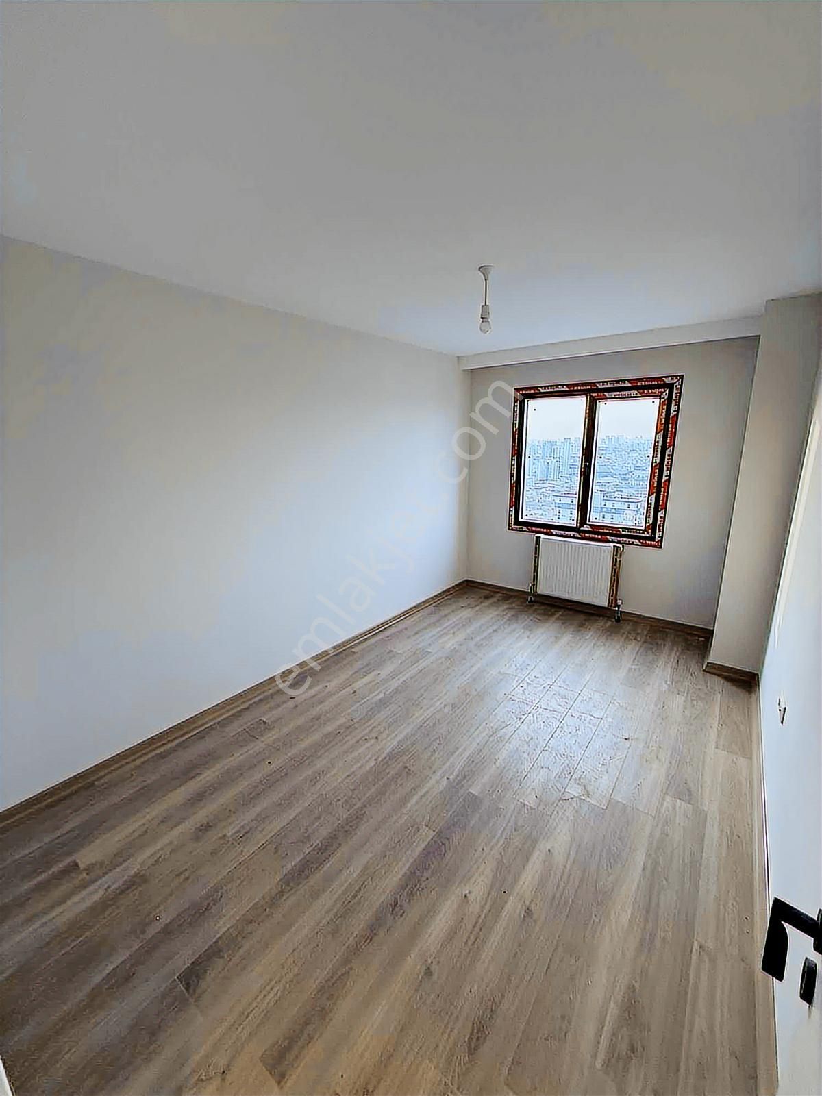 Mahmutbey - Güneşli / 3+1 135 M² Lüks Geniş / Revan Park Sitesi - Görsel 31