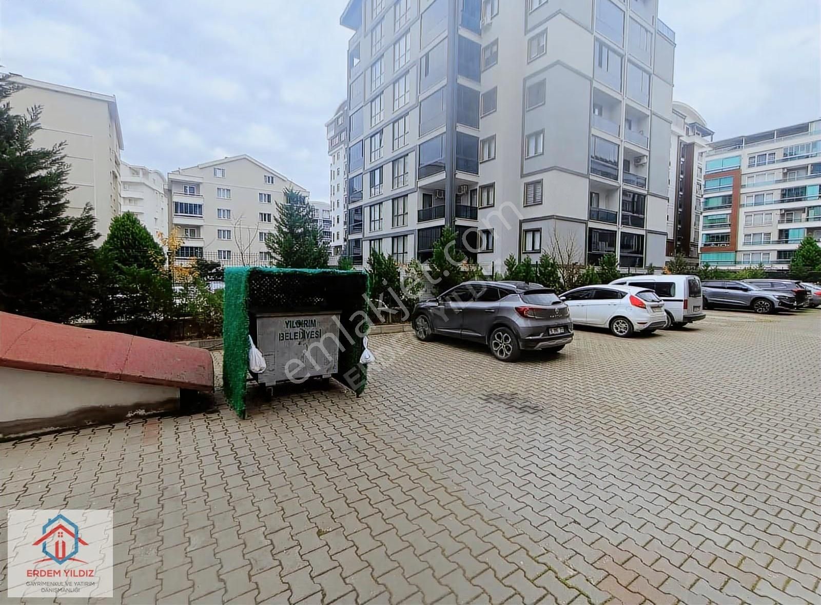 Erdem Yıldız'dan Millet Mahallesinde Full Eşyalı Kiralık Daire - Görsel 27