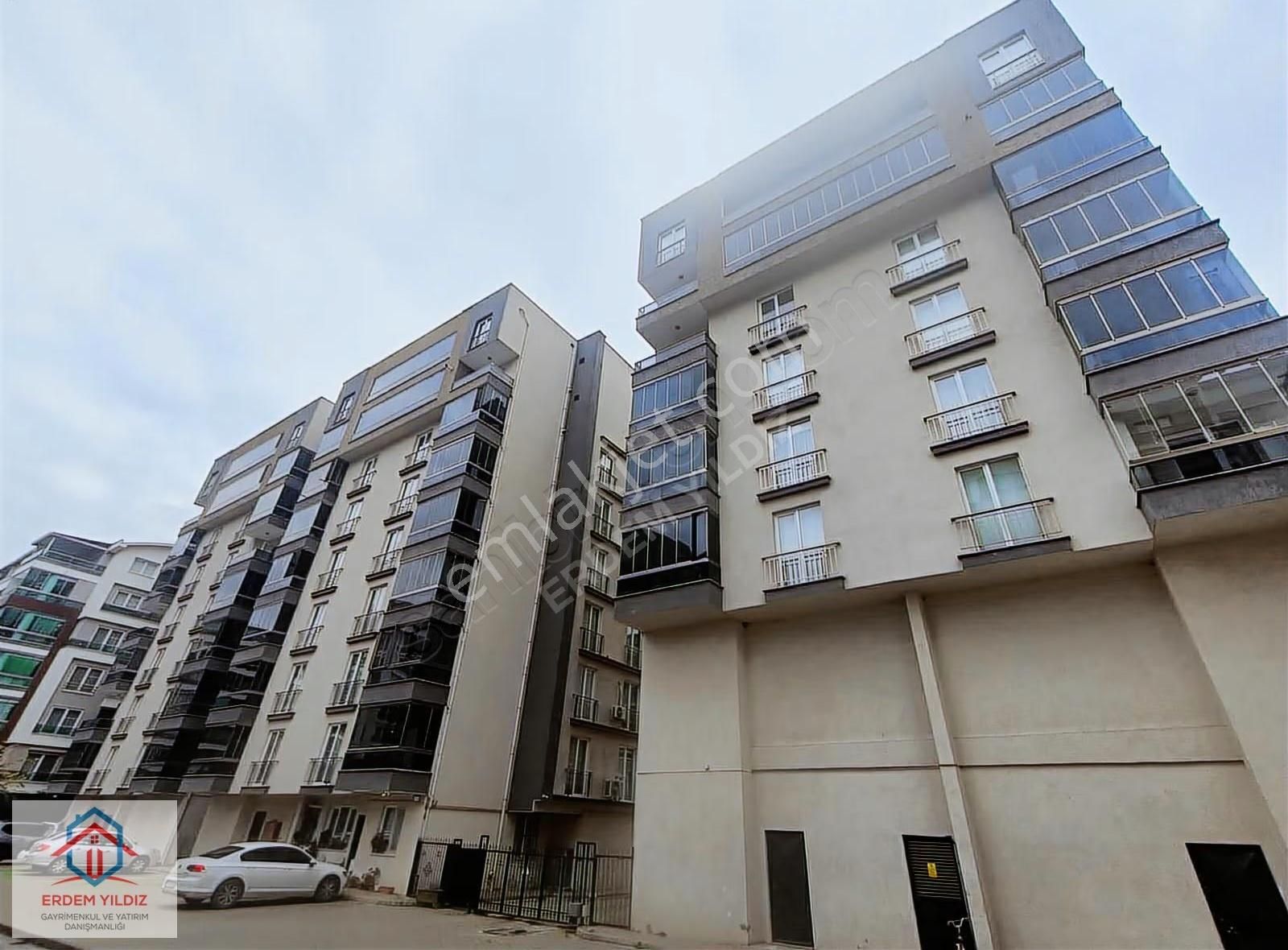 Erdem Yıldız'dan Millet Mahallesinde Full Eşyalı Kiralık Daire - Görsel 16
