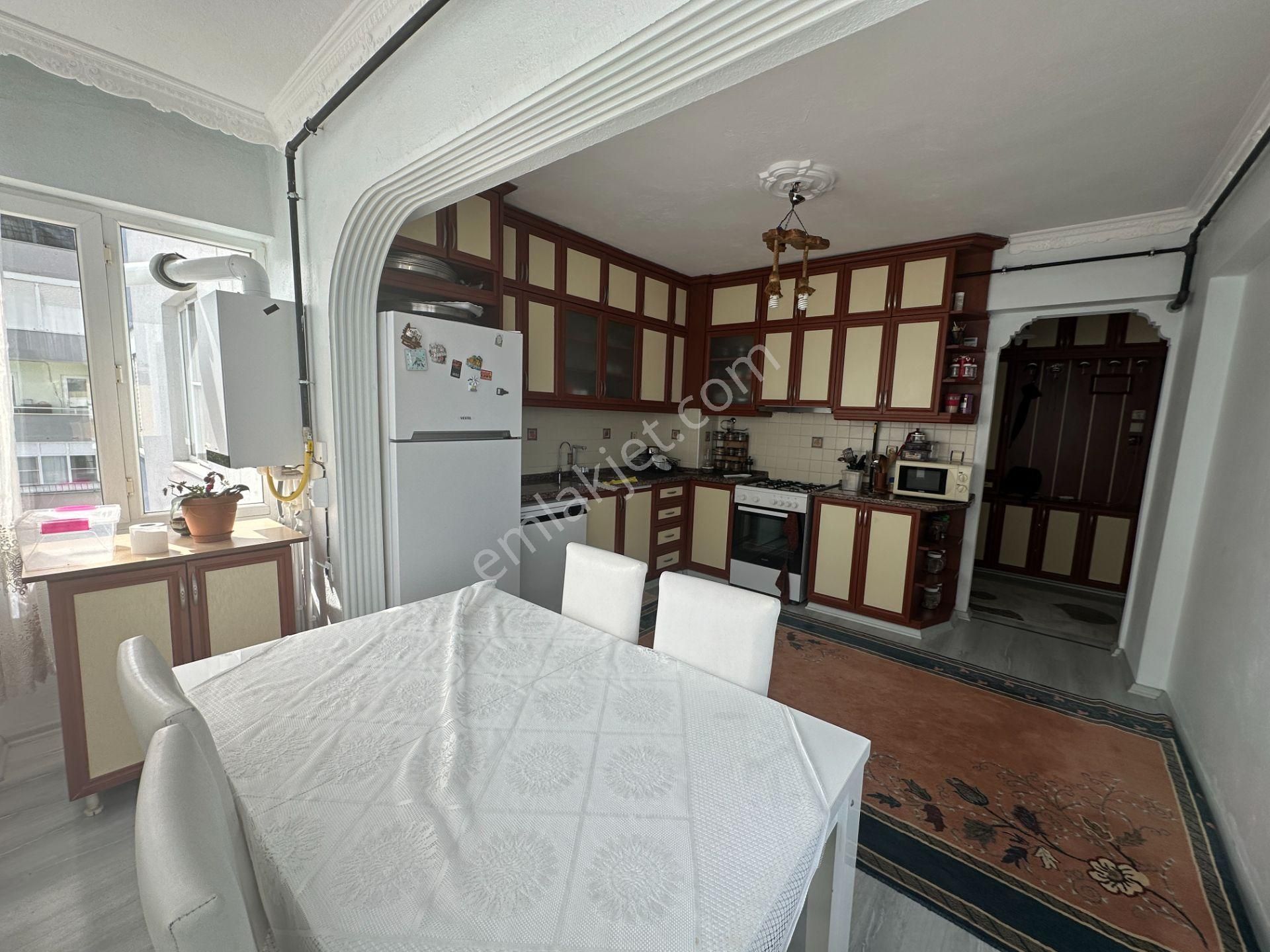 🎉🎉 Nazilli Yeni Mah.de Satılık 3+1 Doğalgazlı Daire 🎉🎉 - Görsel 4