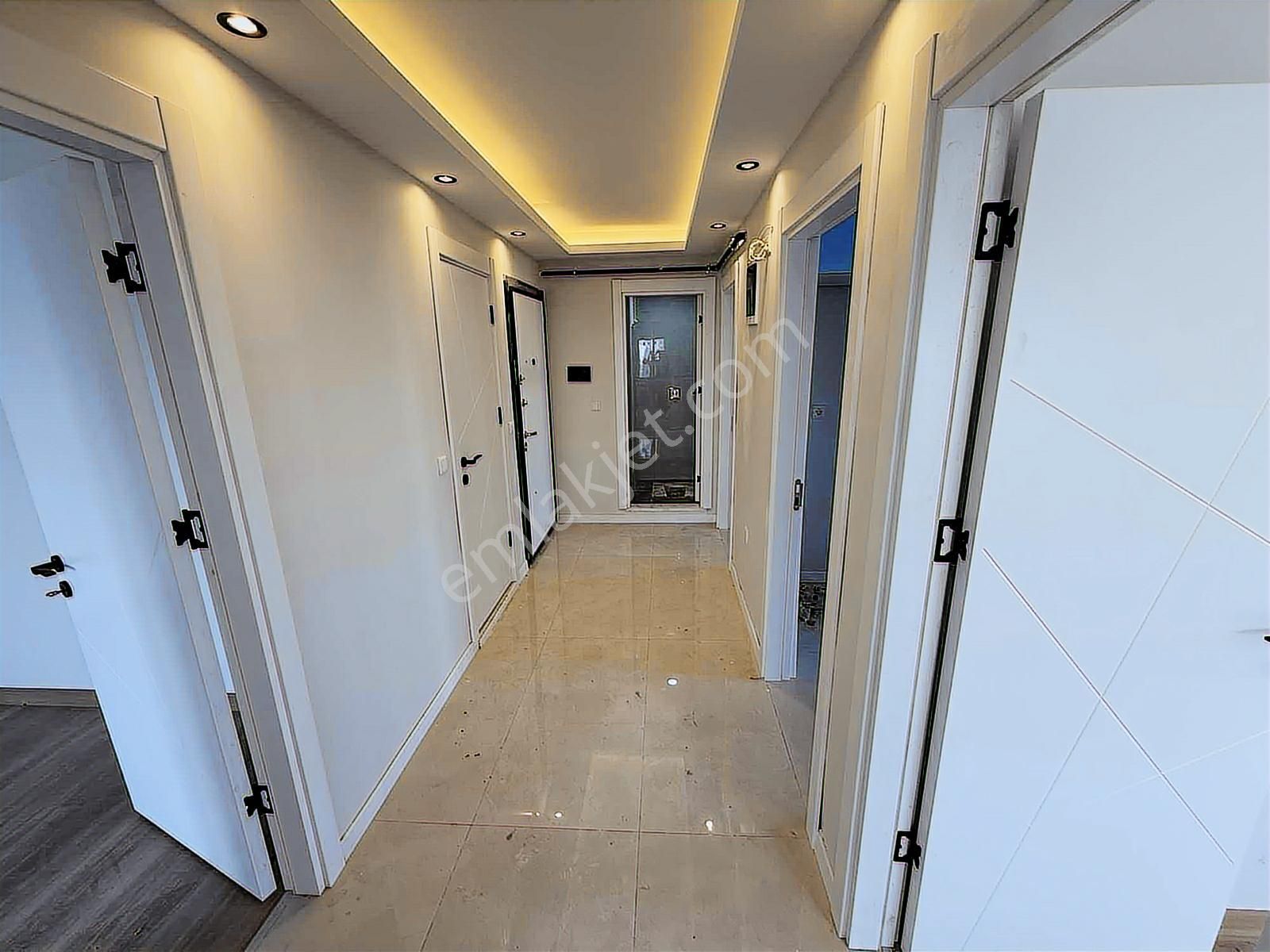 Mahmutbey - Güneşli / Sıfır 3+1 101 M² Kullanışlı / Revan Park - Görsel 3