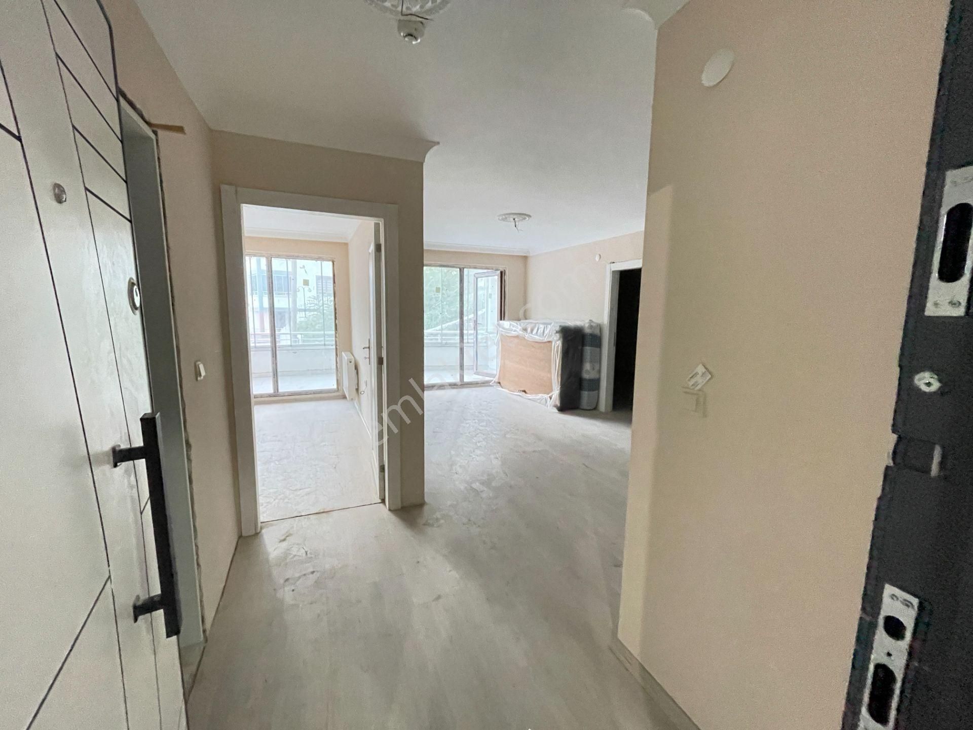 Çukurçayır'da Site İçerisinde 2+1 Kiralık Daire - Görsel 8