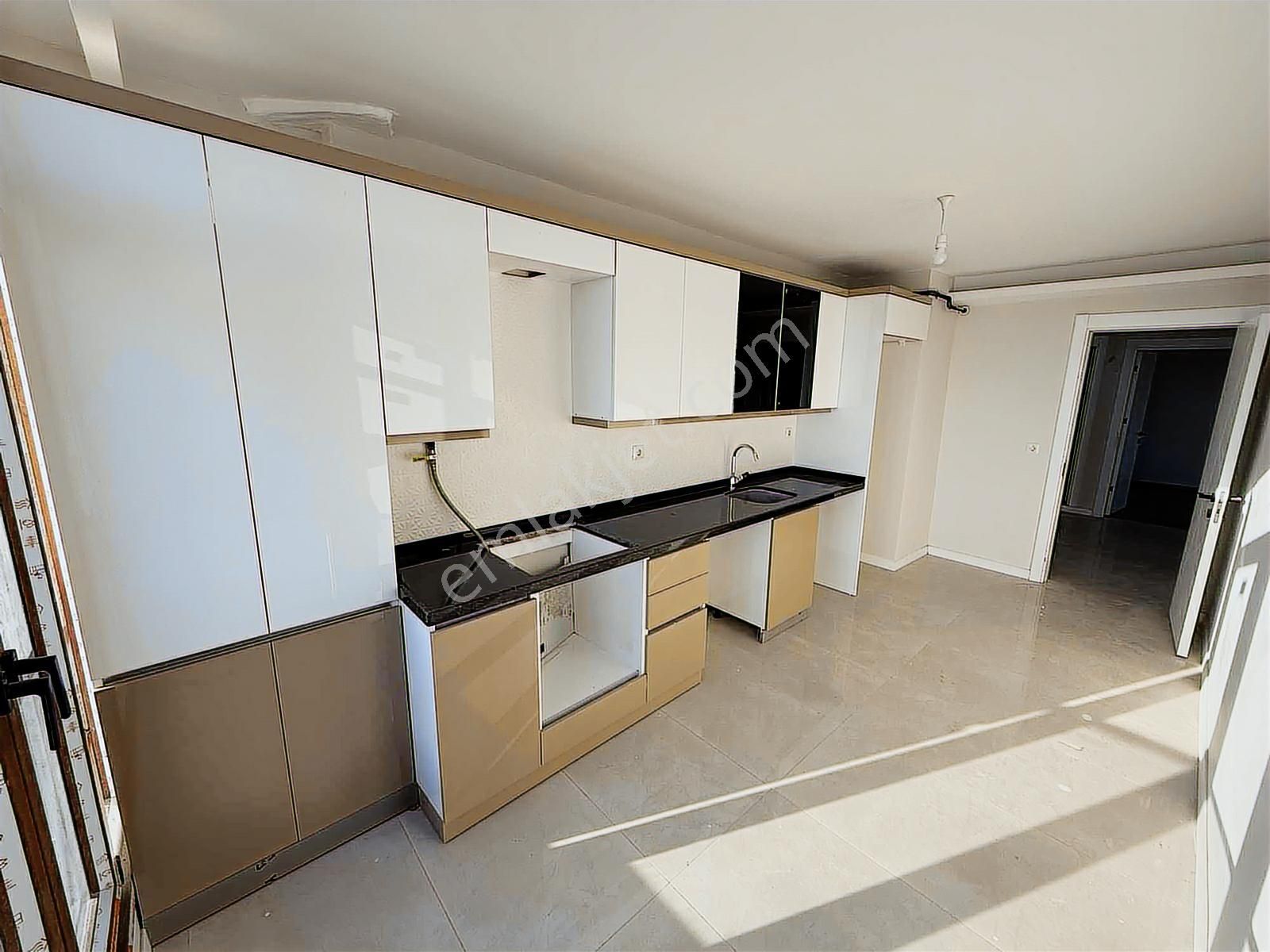 Mahmutbey - Güneşli / 3+2 187 M² Geniş Teras Dublex / Revan Park - Görsel 15