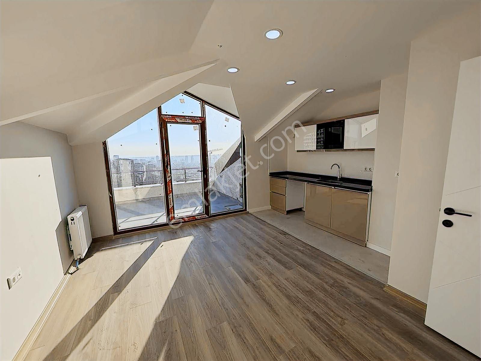 Mahmutbey - Güneşli / 3+2 187 M² Geniş Teras Dublex / Revan Park - Görsel 12