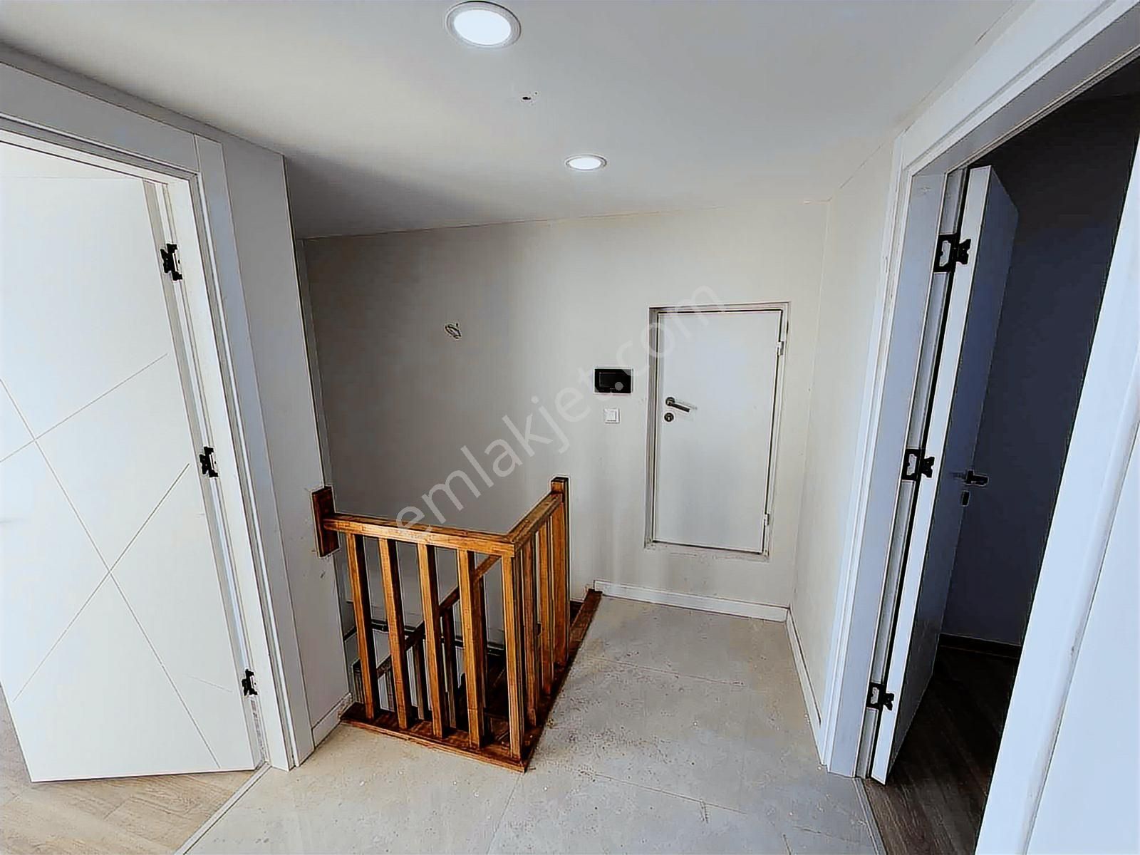 Mahmutbey - Güneşli / 3+2 187 M² Geniş Teras Dublex / Revan Park - Görsel 11