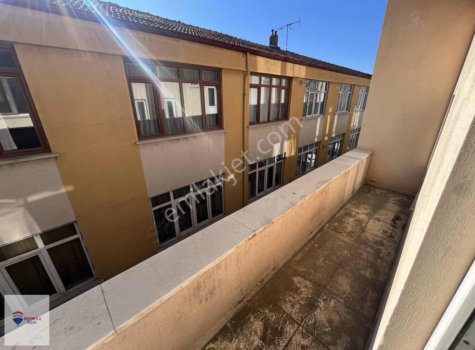 Remax Dem'den Valiliğin Yanında Kiralık 59 M2 Ofis - Görsel 5