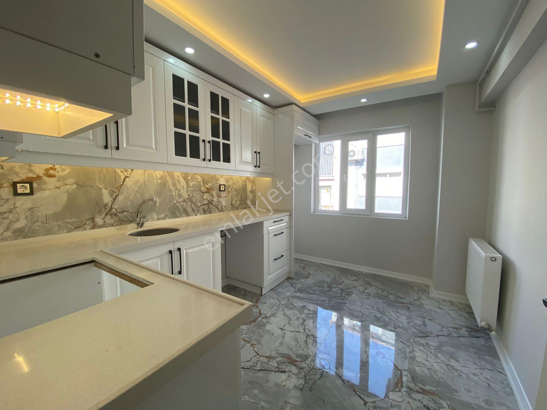 🏡ibrahim Çelebi Mahallesi 🏡 ✅3+1 120 M2 5 Katlının 3 Katı ❇️ Full Tadilatlı Balkonlu Arakat - Görsel 2