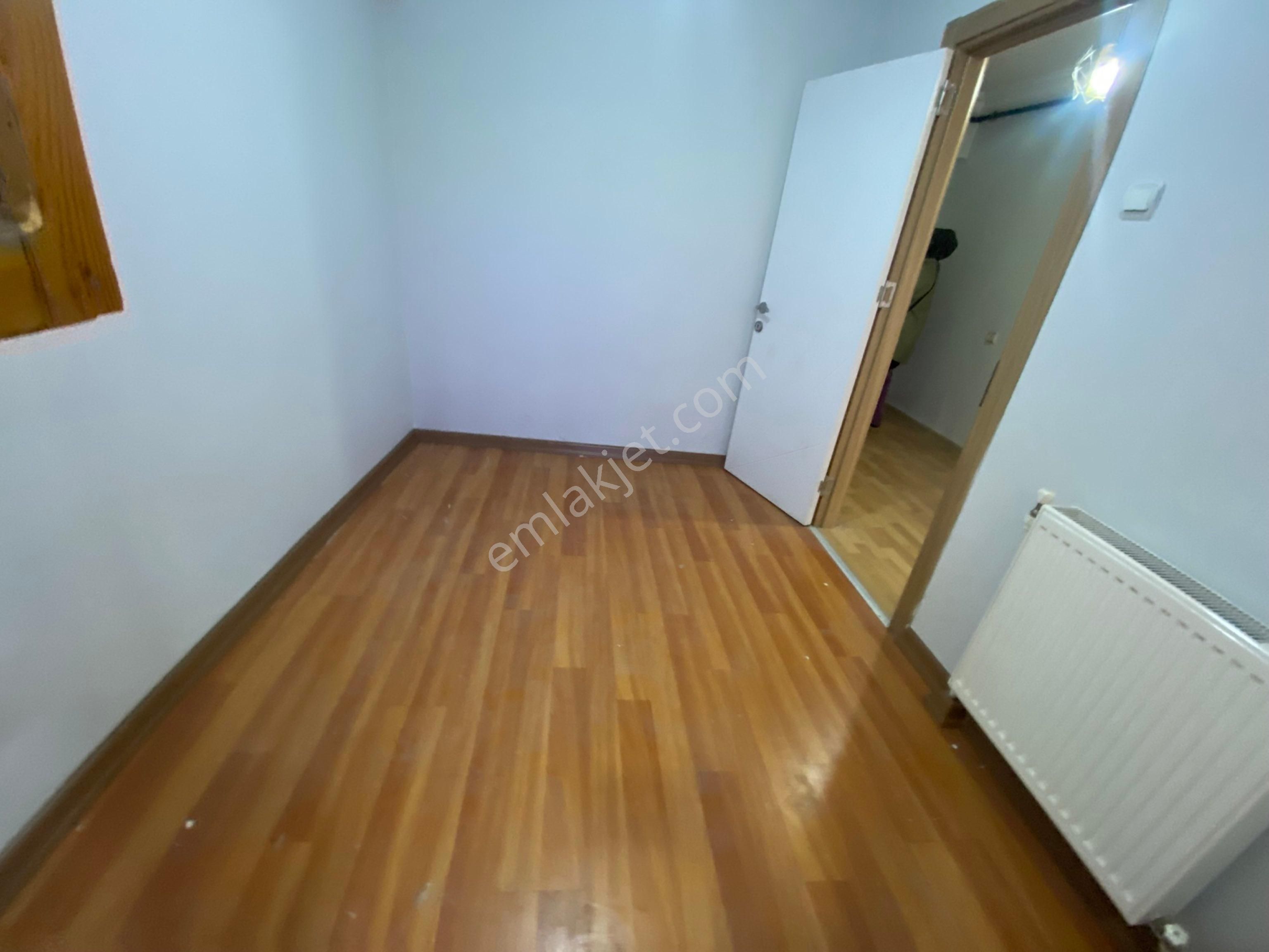 Yeşilyurt Yıldız Cd. Genç Bina'da Asansörlü Tadilatlı 2+1 - Görsel 8