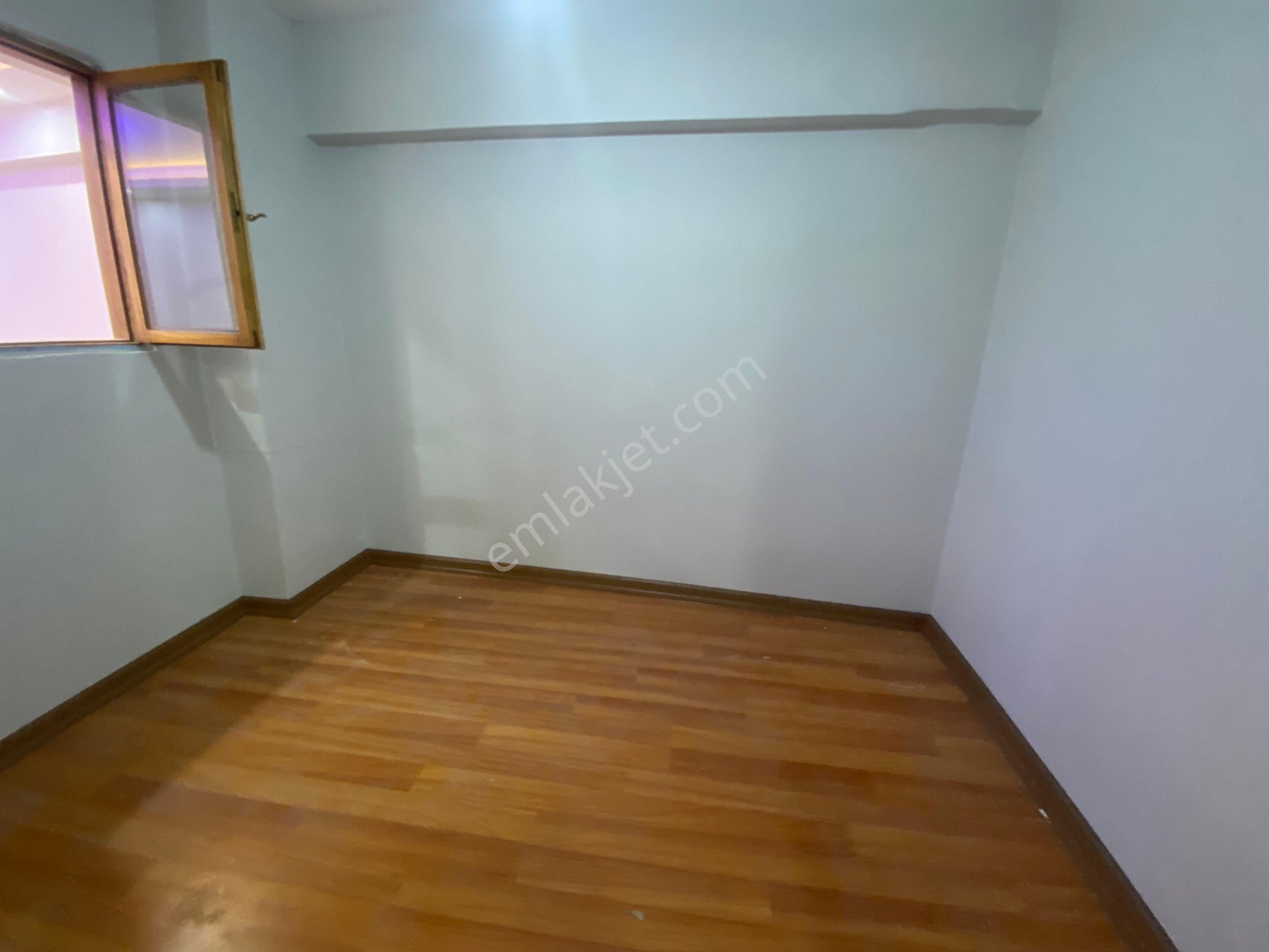 Yeşilyurt Yıldız Cd. Genç Bina'da Asansörlü Tadilatlı 2+1 - Görsel 10