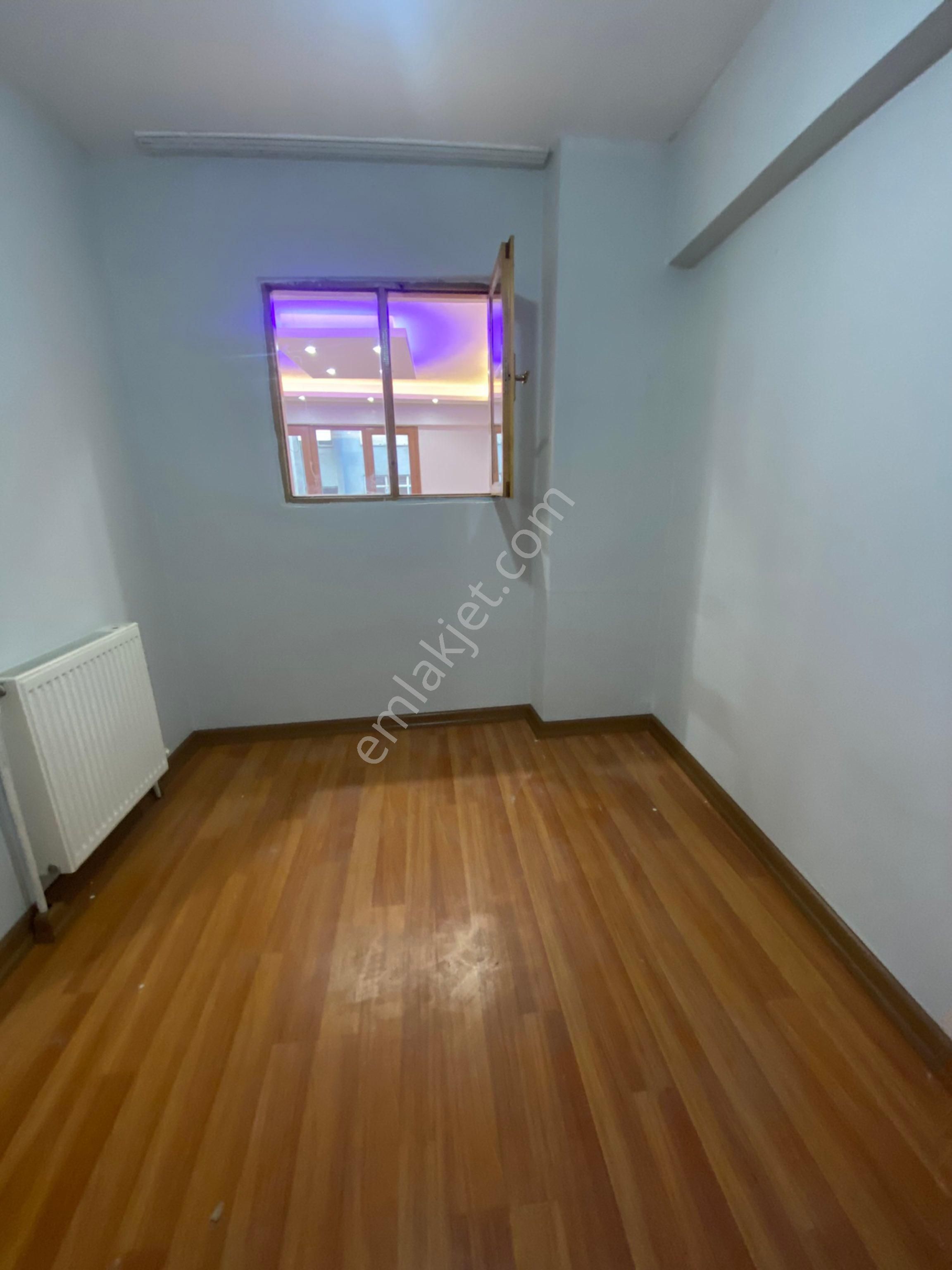 Yeşilyurt Yıldız Cd. Genç Bina'da Asansörlü Tadilatlı 2+1 - Görsel 12