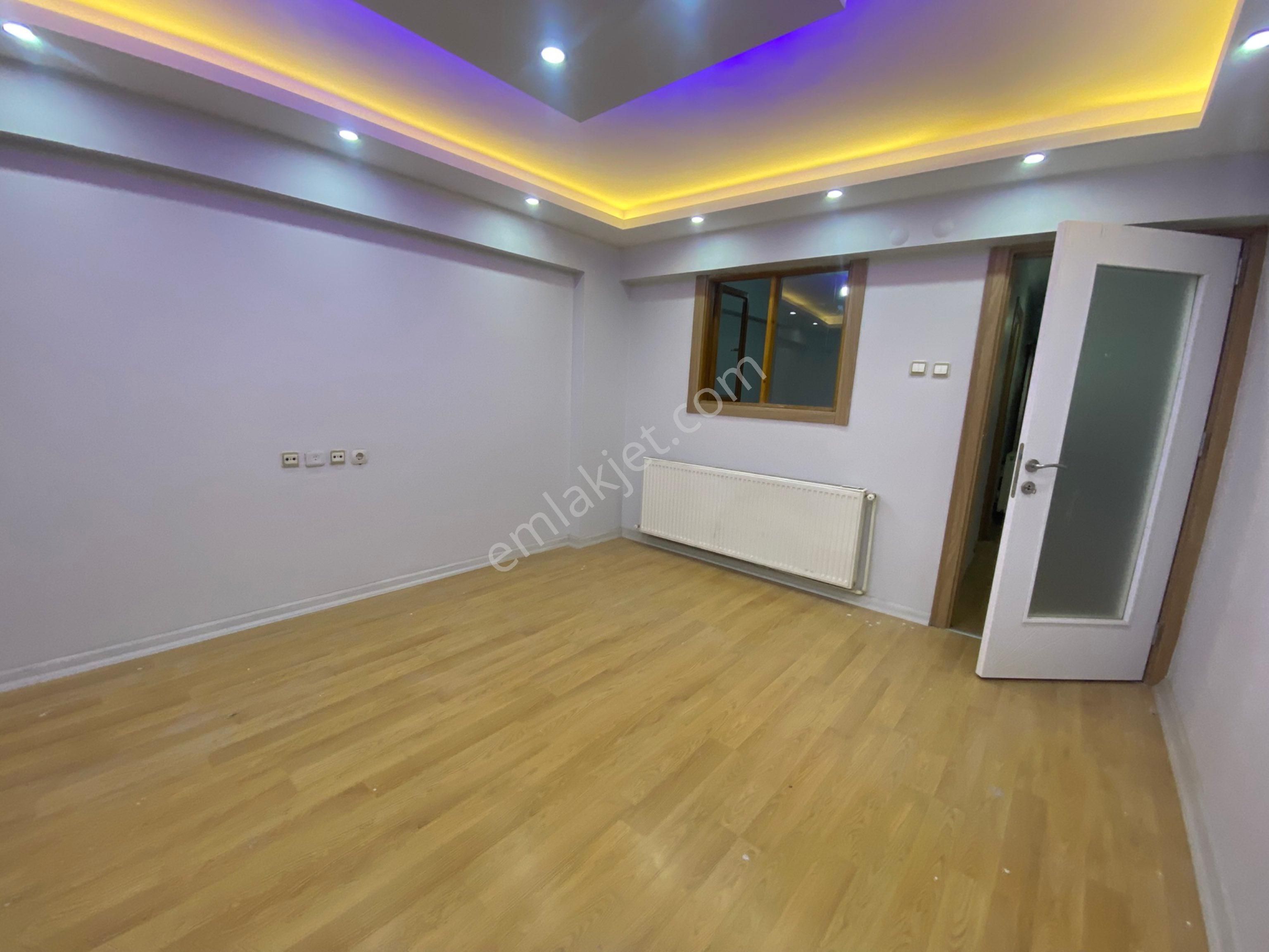 Yeşilyurt Yıldız Cd. Genç Bina'da Asansörlü Tadilatlı 2+1 - Görsel 5