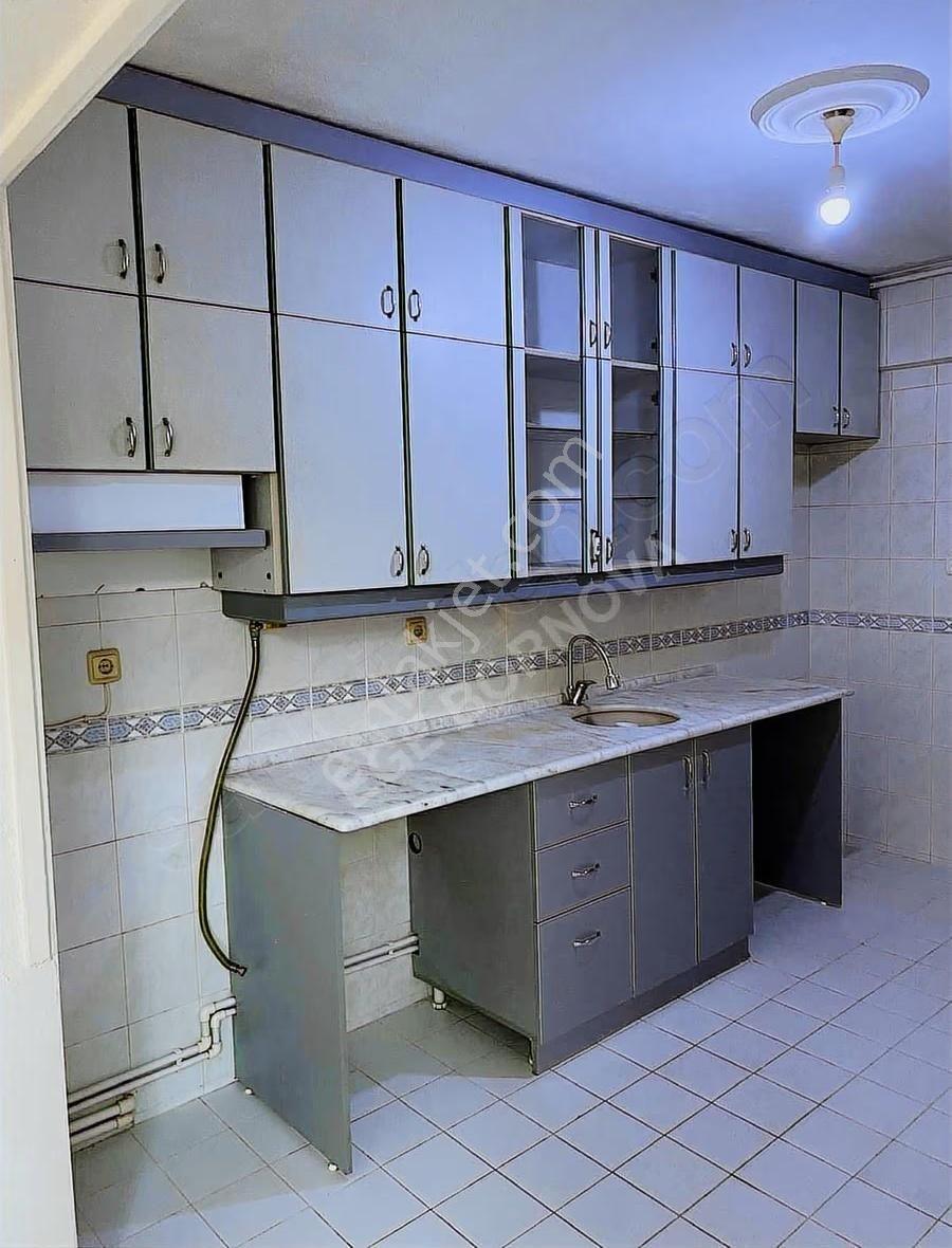 Atatürk Mah'de Bakımlı, Doğalgazlı 2+1 Kiralık Daire - Görsel 20