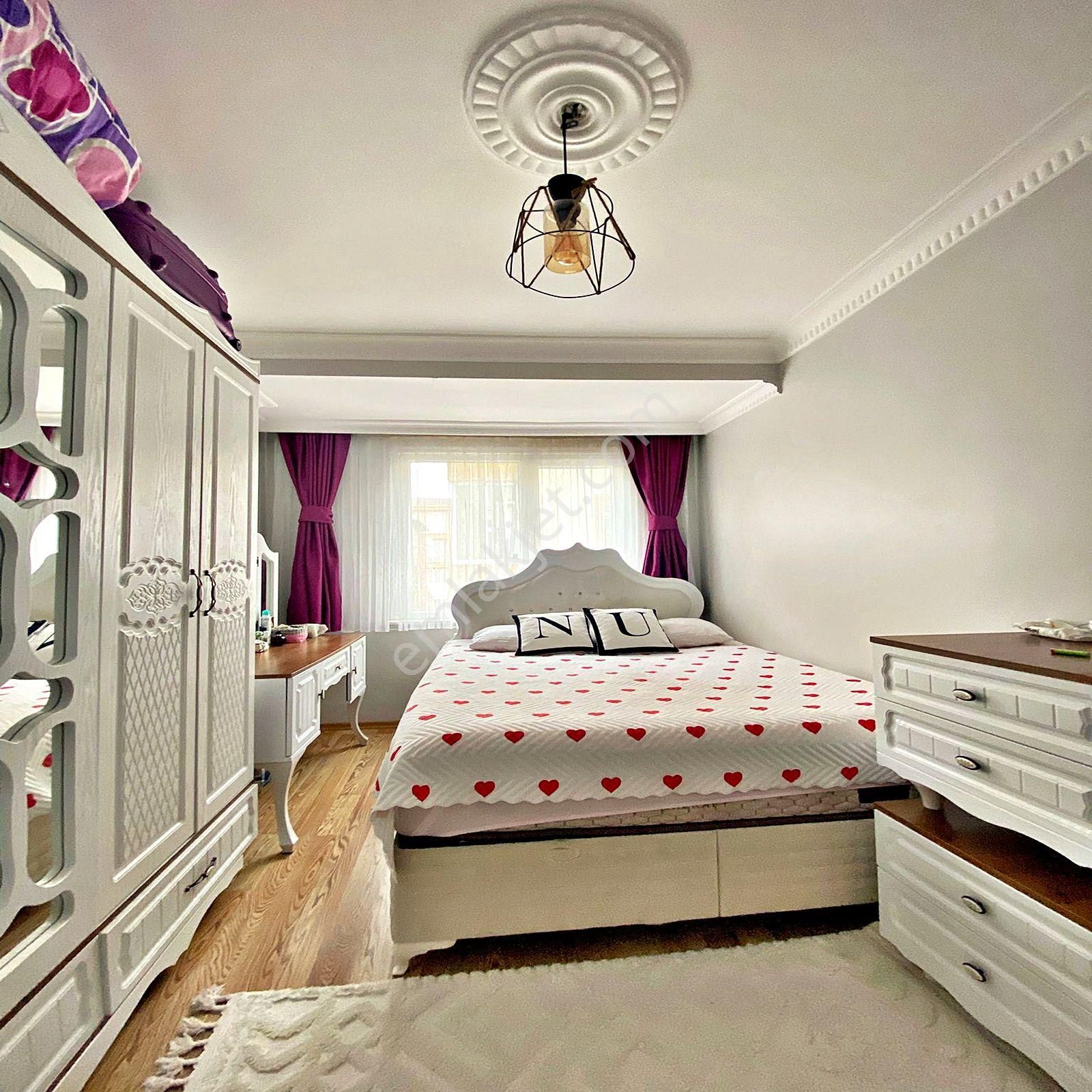 Sultaniye Mh Balkonlu Krediye Uygun 2+1 Satılık Ara Kat Daire - Görsel 15