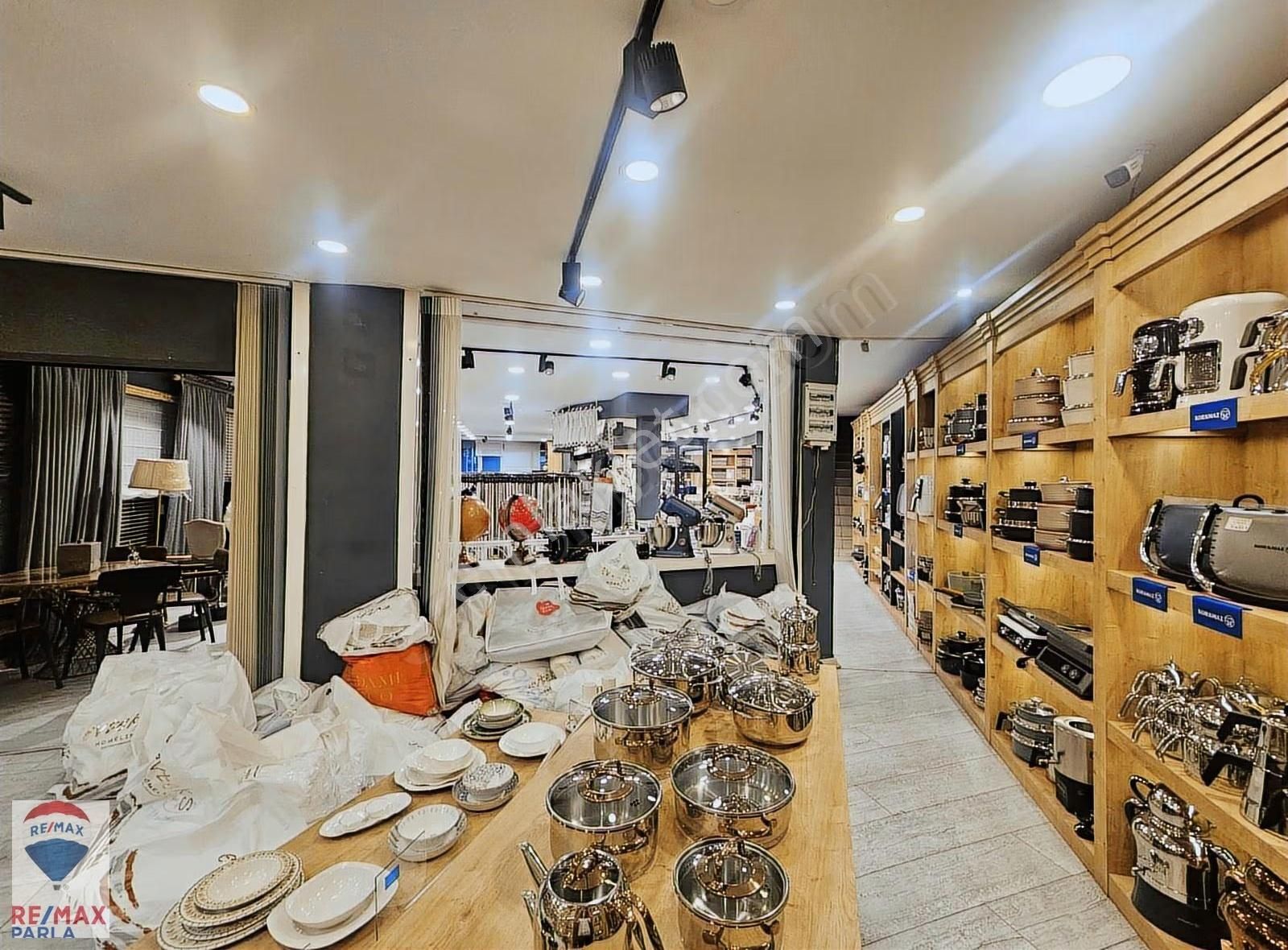 Samsun İlkadım/saitbey Mah 650 M2 Sokağa Cephe Satılık Mağaza - Görsel 3