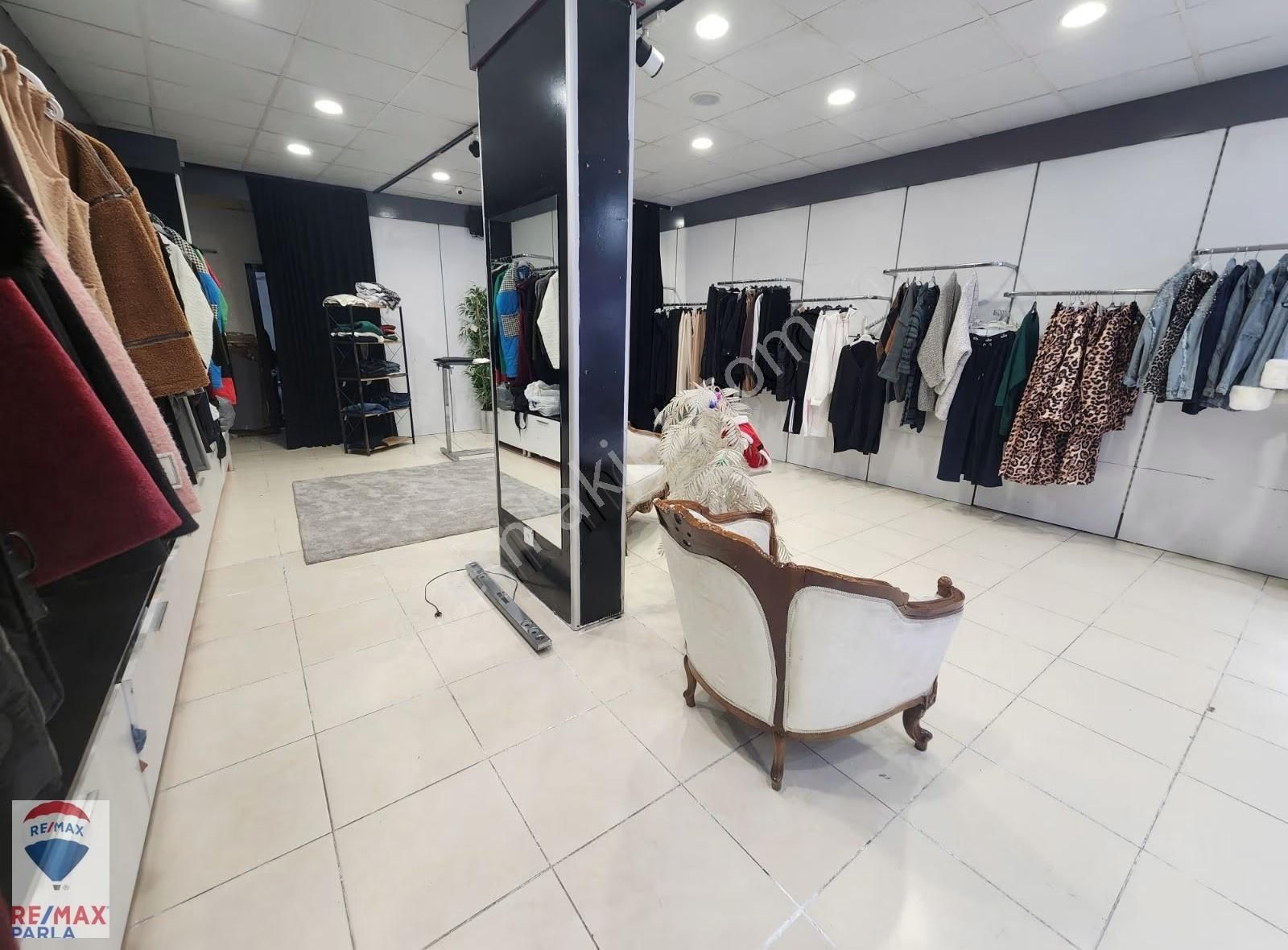 Çiftlik Caddesi Paraleli | Esnek Devir Seçenekli Dükkan - Görsel 12