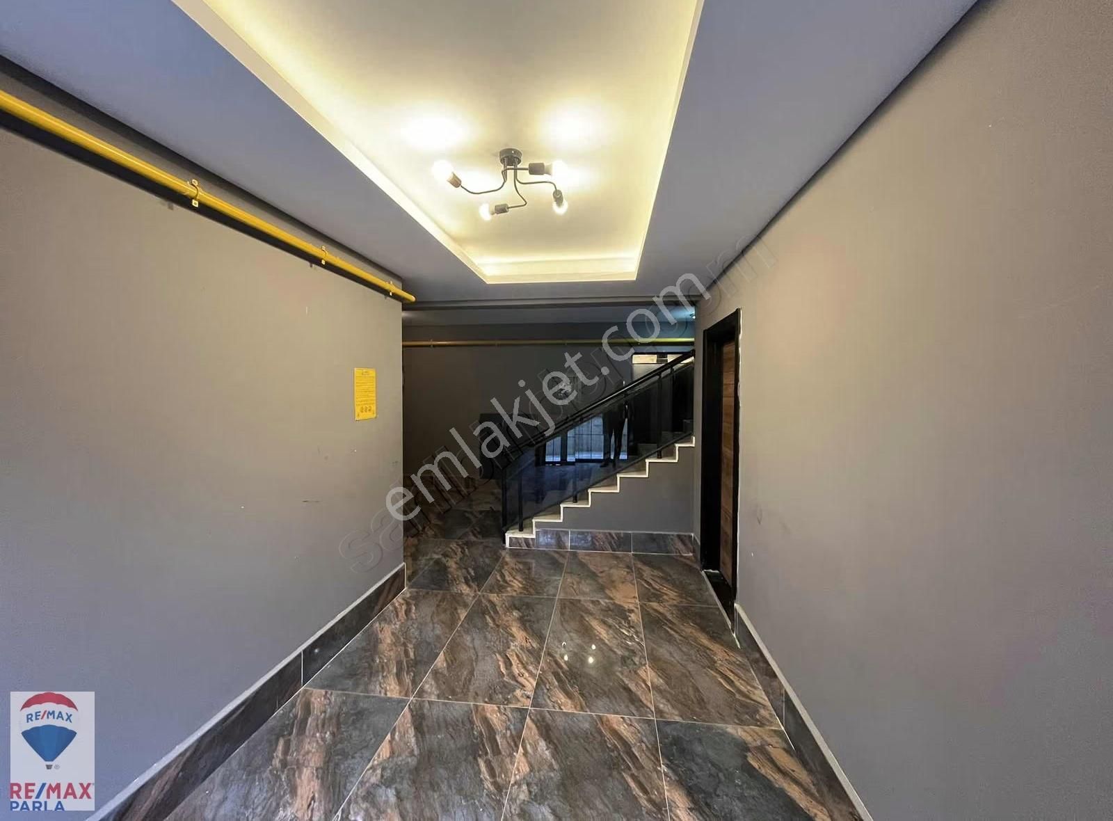 Körfez Mahallesi | Salon Mutfak Ayrı 2+1 | Ara Kat | Nova Körfez - Görsel 20