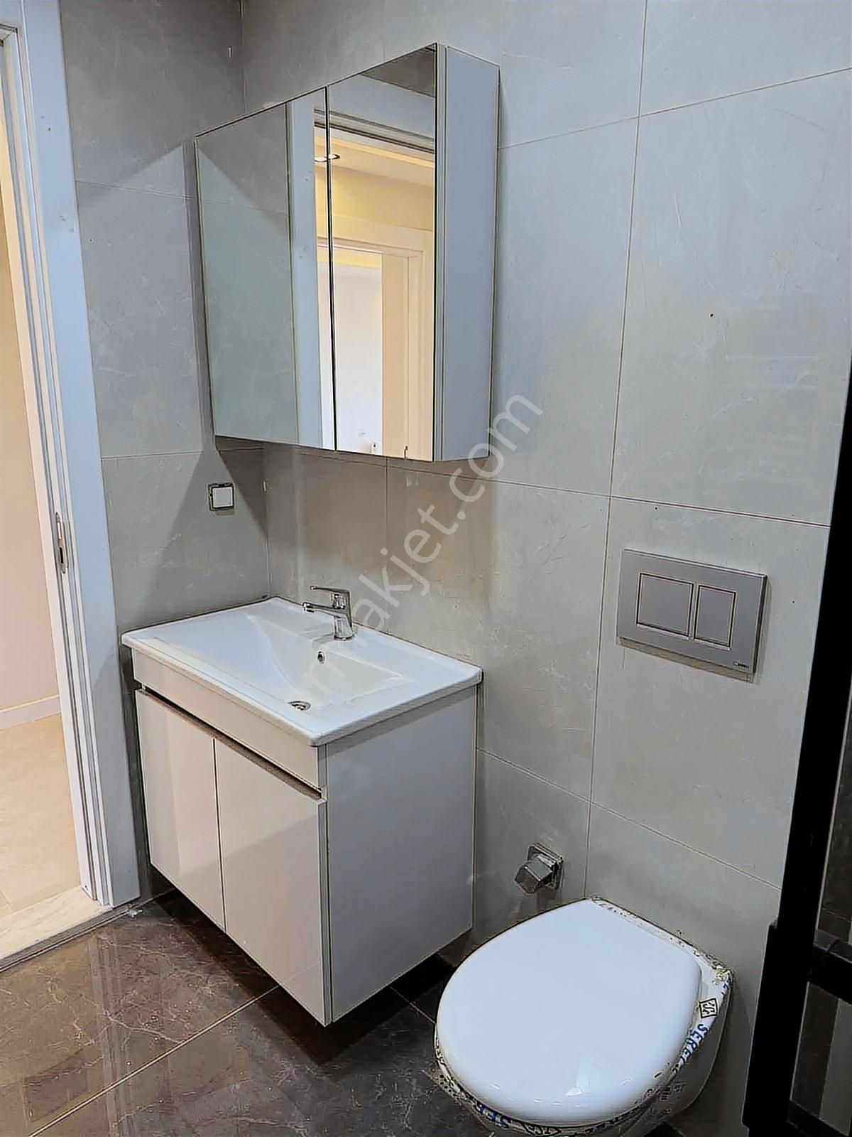 Mahmutbey - Güneşli / Sıfır 2+1 70 M² Açık Mutfak / Revan Park - Görsel 32