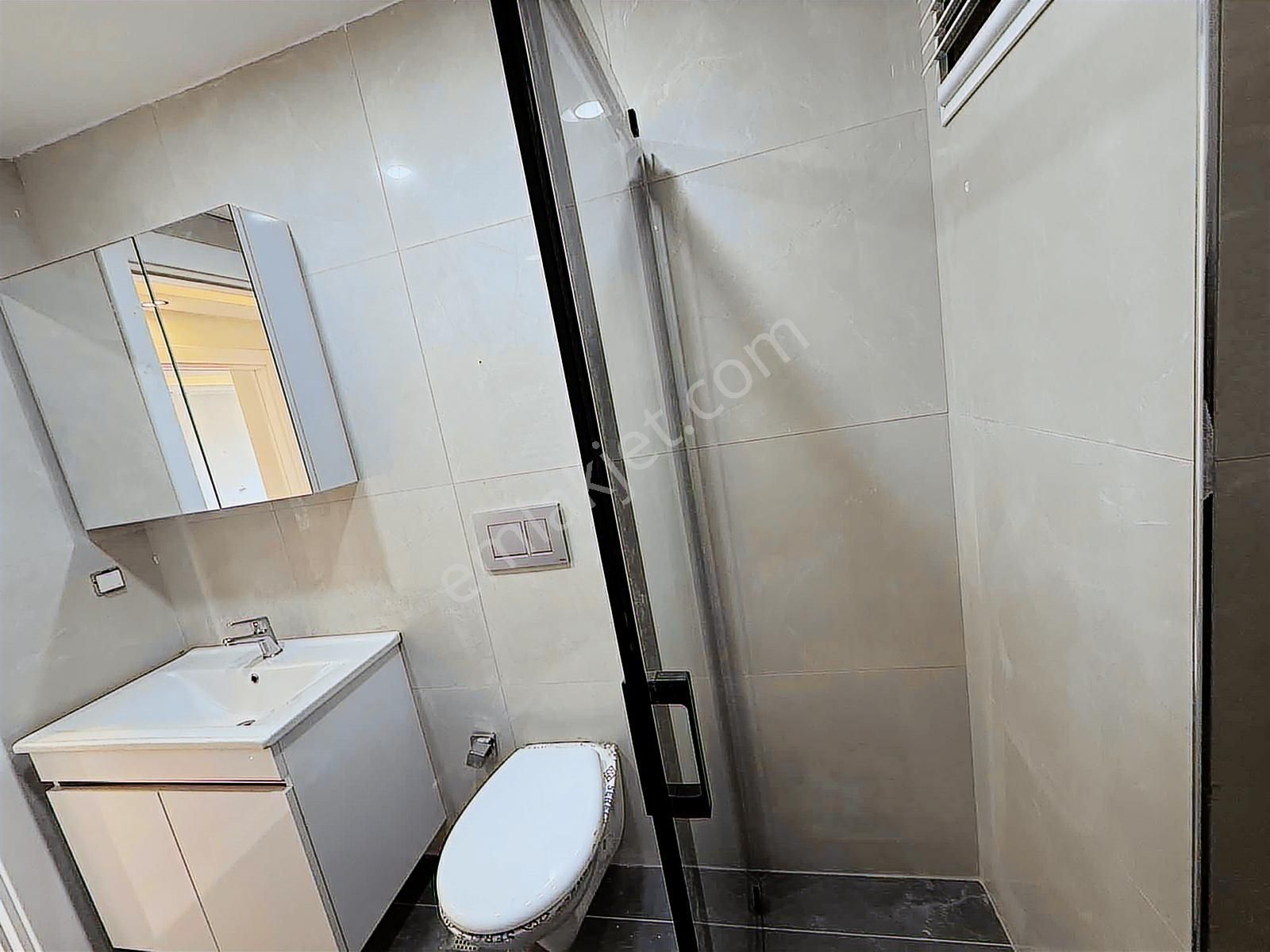 Mahmutbey - Güneşli / Sıfır 2+1 70 M² Açık Mutfak / Revan Park - Görsel 17