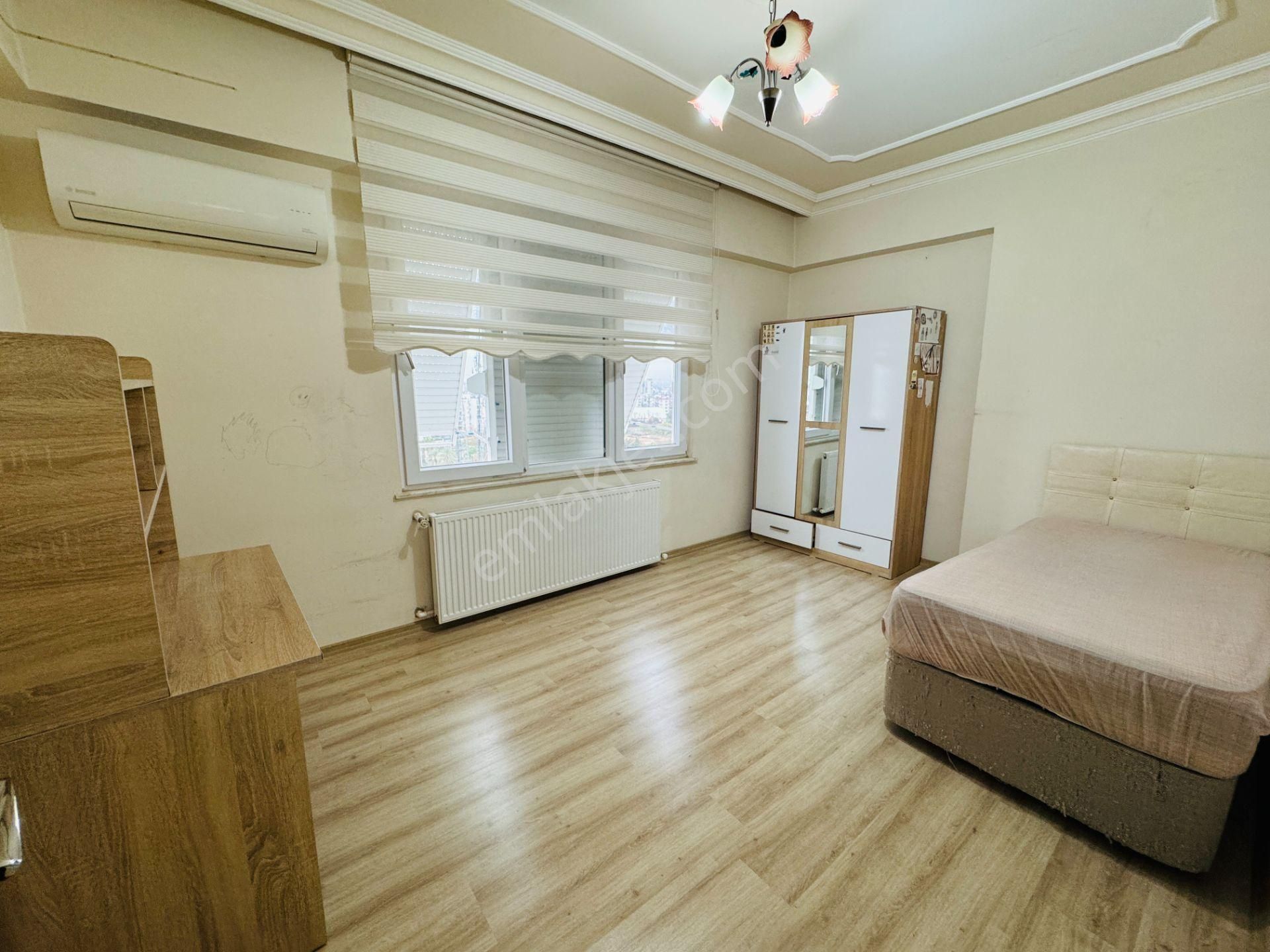 Kızıltoprak 'ta İçi Yapılı Doğalgazlı Geniş Ferah 3+1 - Görsel 18