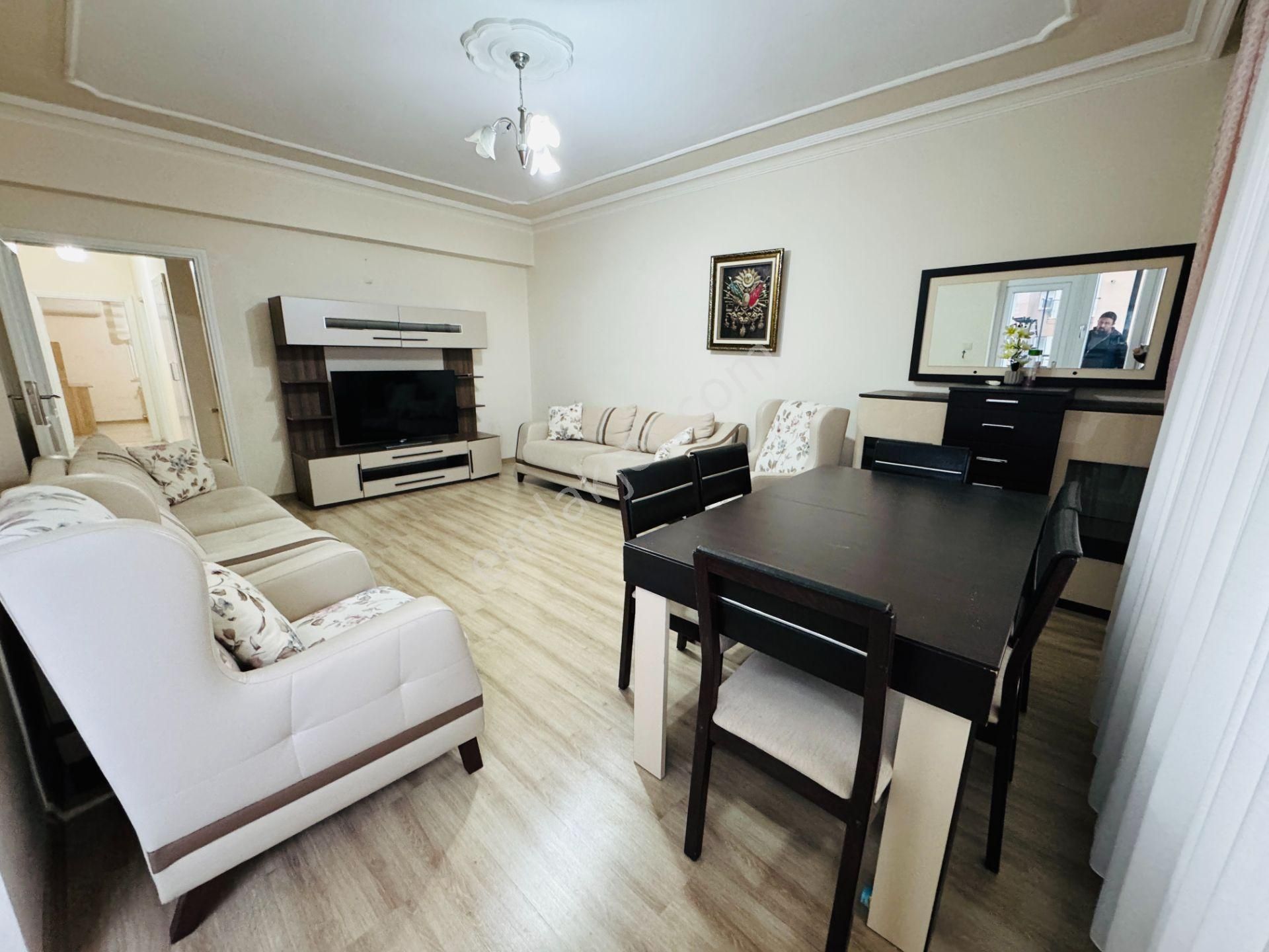 Kızıltoprak 'ta İçi Yapılı Doğalgazlı Geniş Ferah 3+1 - Görsel 4