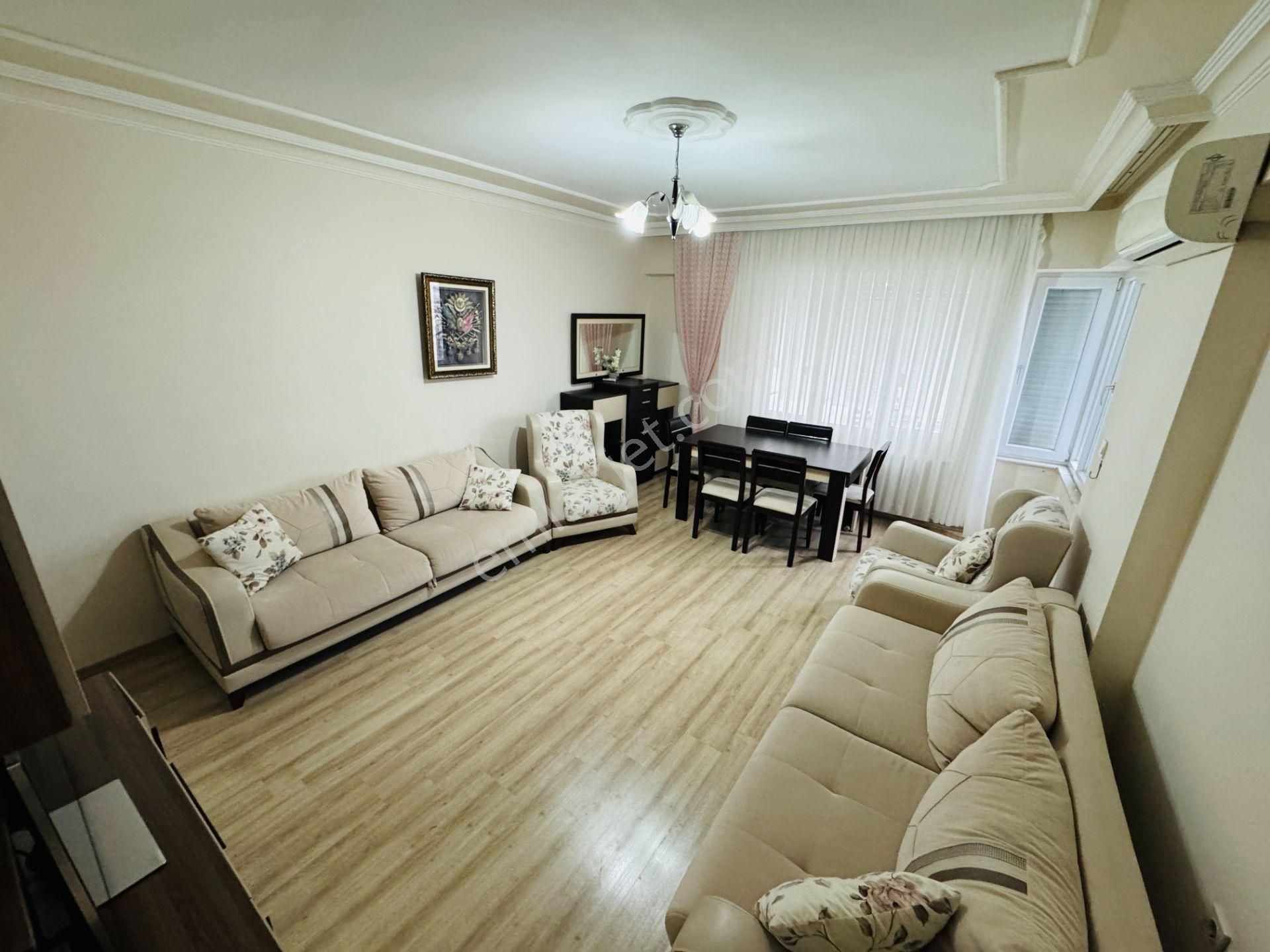 Kızıltoprak 'ta İçi Yapılı Doğalgazlı Geniş Ferah 3+1 - Görsel 2