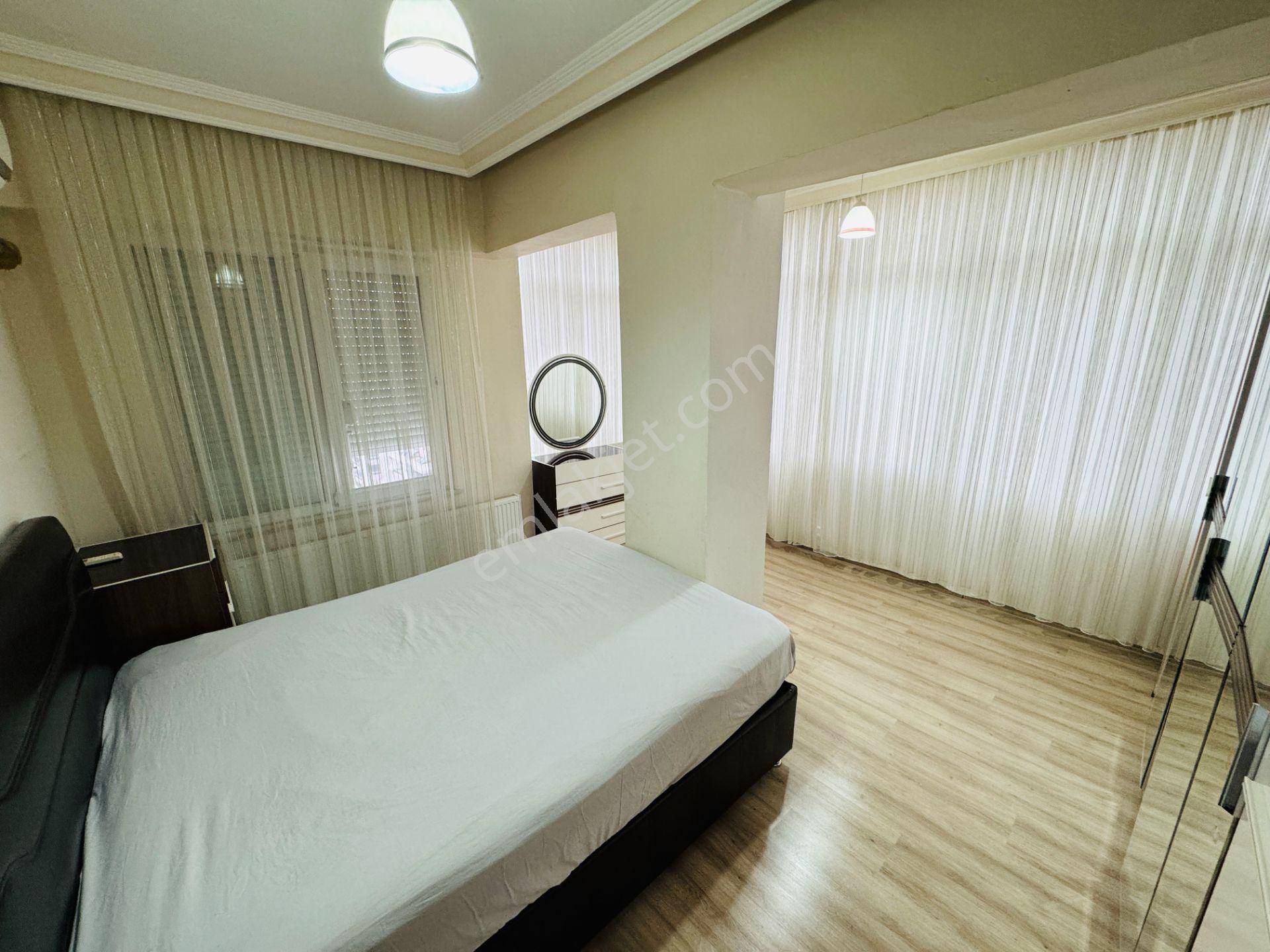 Kızıltoprak 'ta İçi Yapılı Doğalgazlı Geniş Ferah 3+1 - Görsel 21