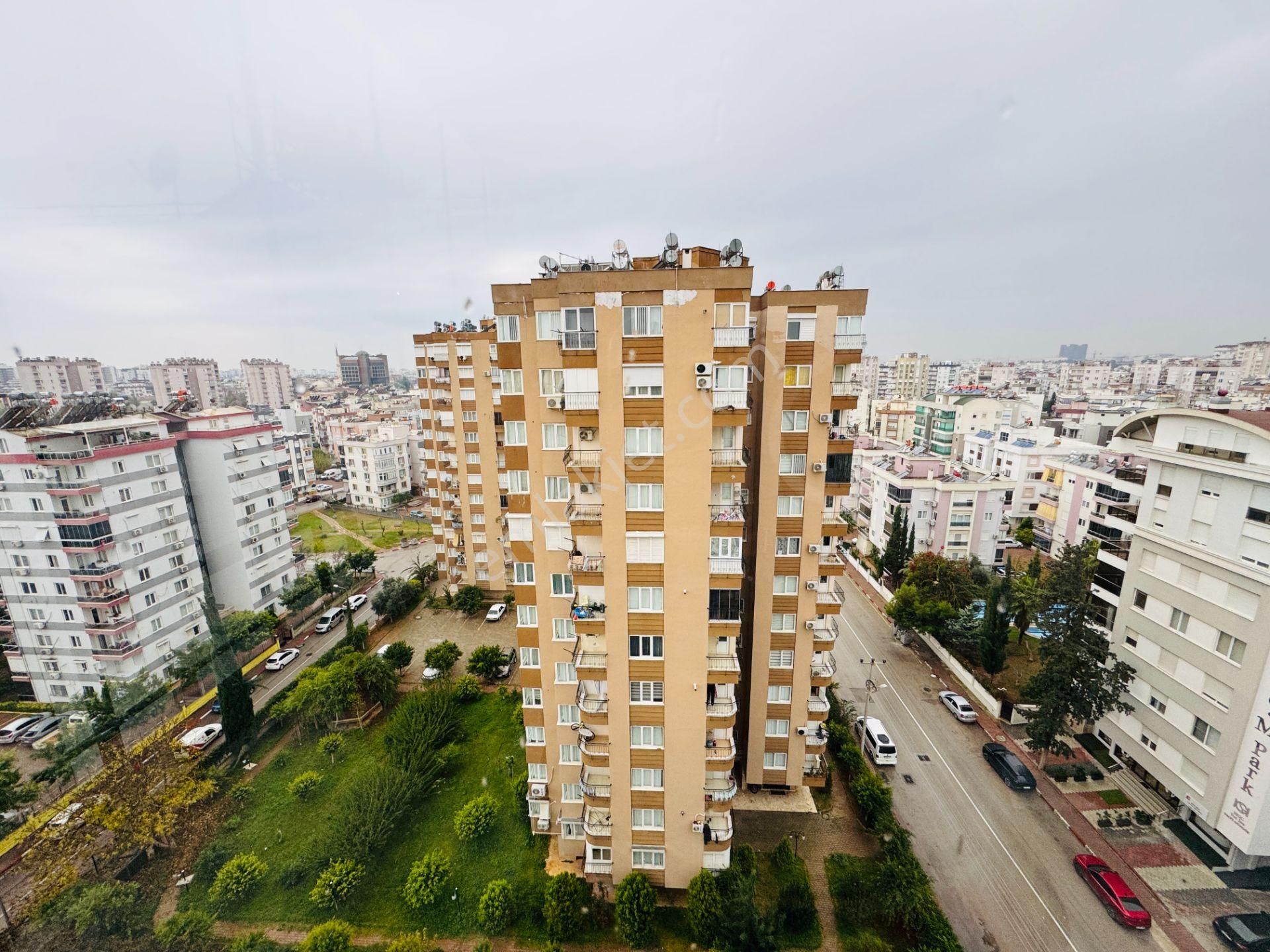 Kızıltoprak 'ta İçi Yapılı Doğalgazlı Geniş Ferah 3+1 - Görsel 26