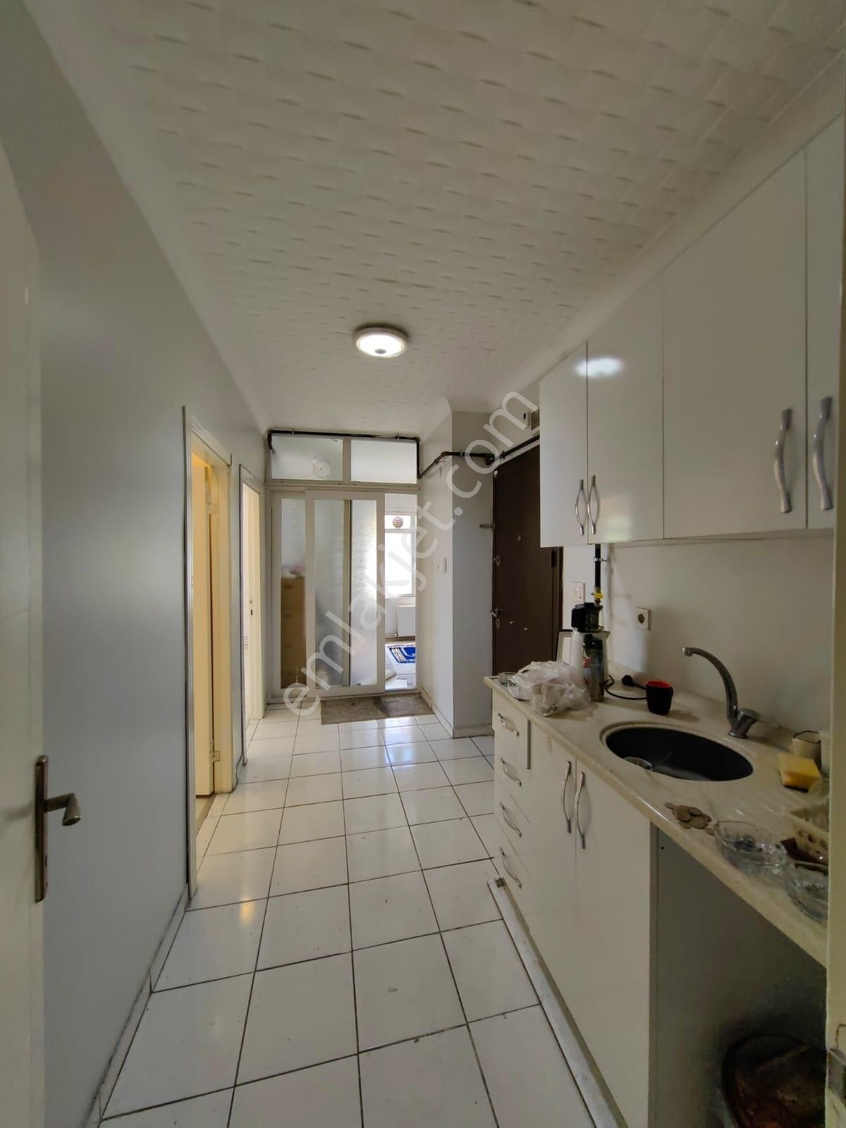 Bahçelievler Çobançeşme Cadde Üzerinde Kiralık 2+1 Ofis - Görsel 7