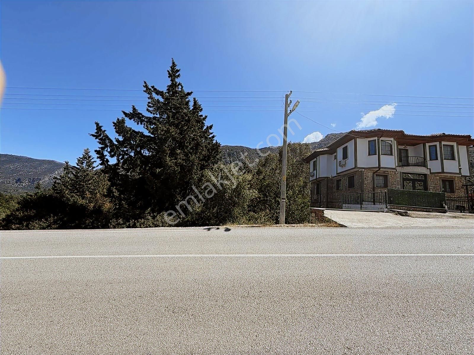 Adrasan'da Bitişik 2 Adet Villa İmarlı Arsa