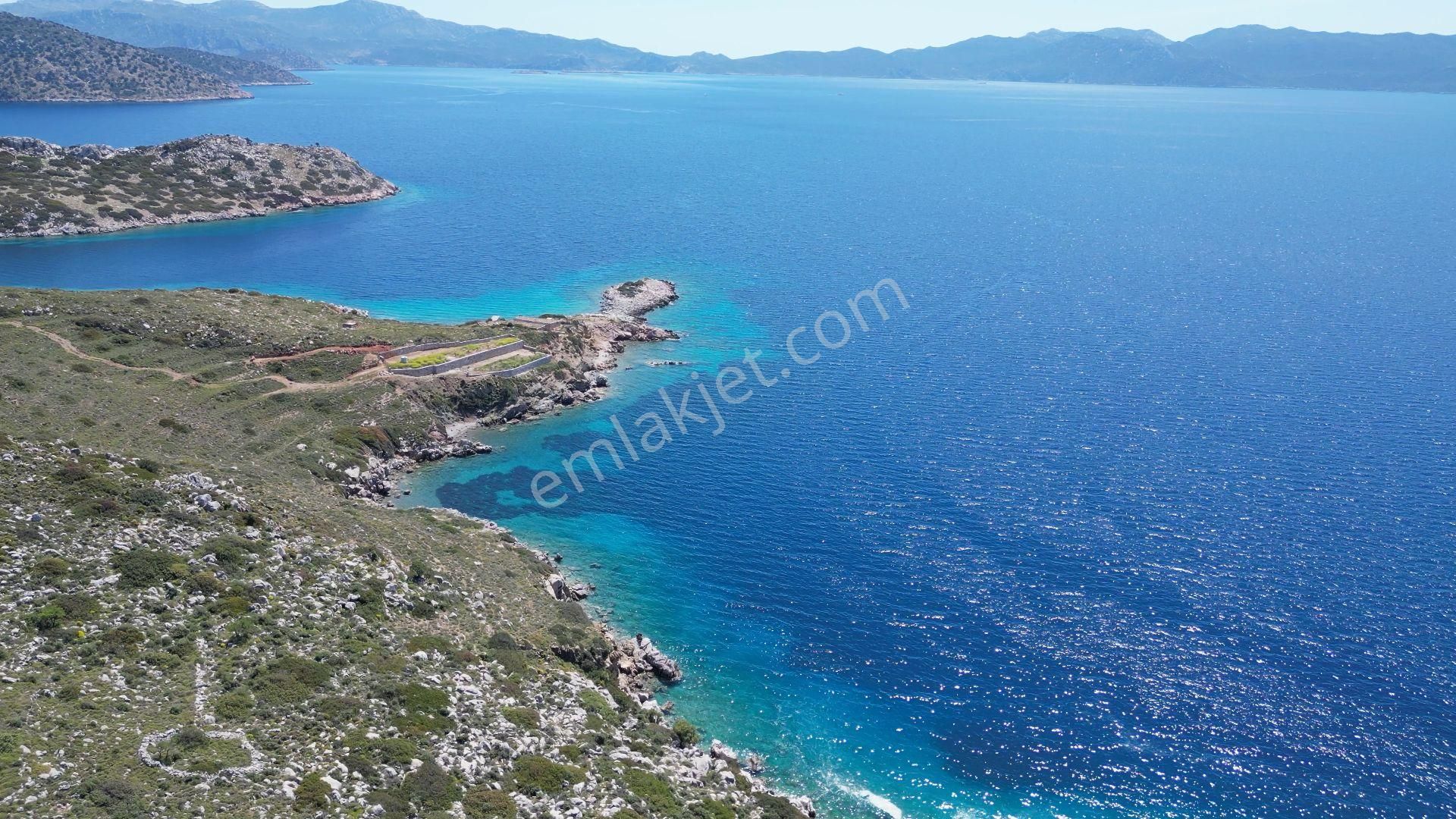 Joker: Bozburun Denize 60 Metre Yakınlıkta Resmi Yolu Olan Satılık Tarla - Görsel 6