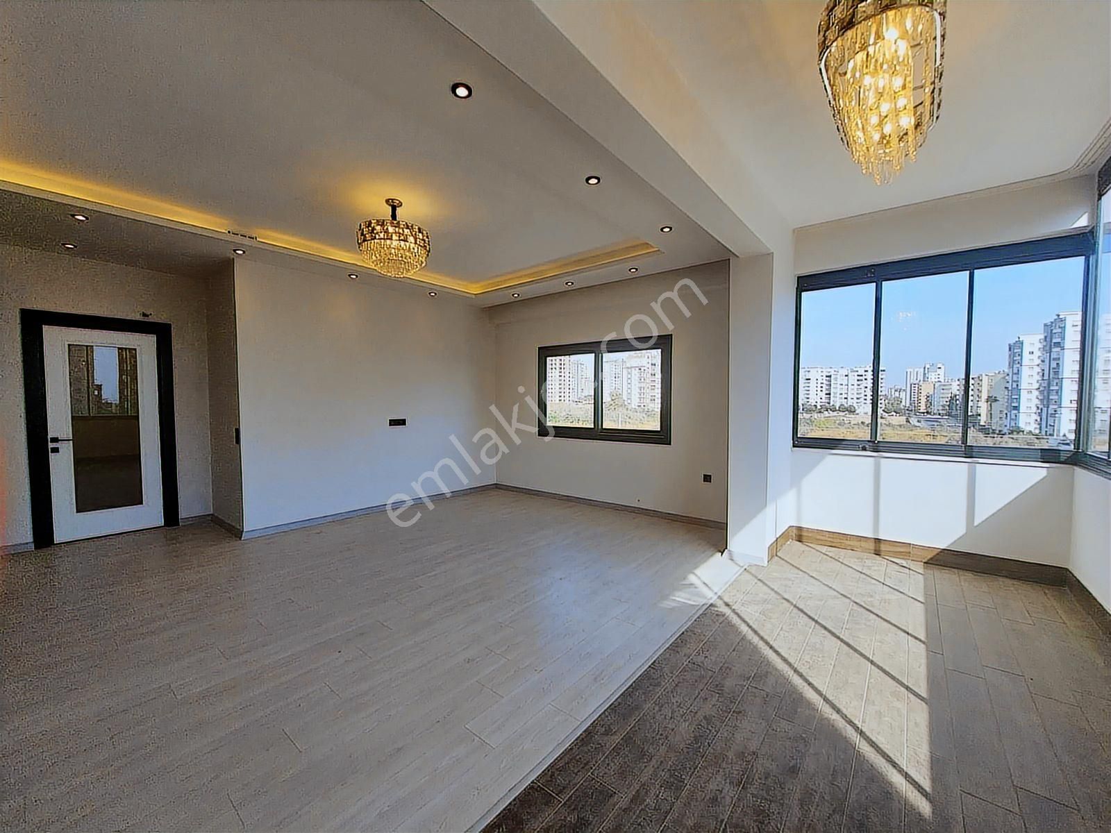 Kolezyum'dan Yaşardoğu Cad. Deniz Manzaralı Yerden Isıtmalı 3+1 - Görsel 13