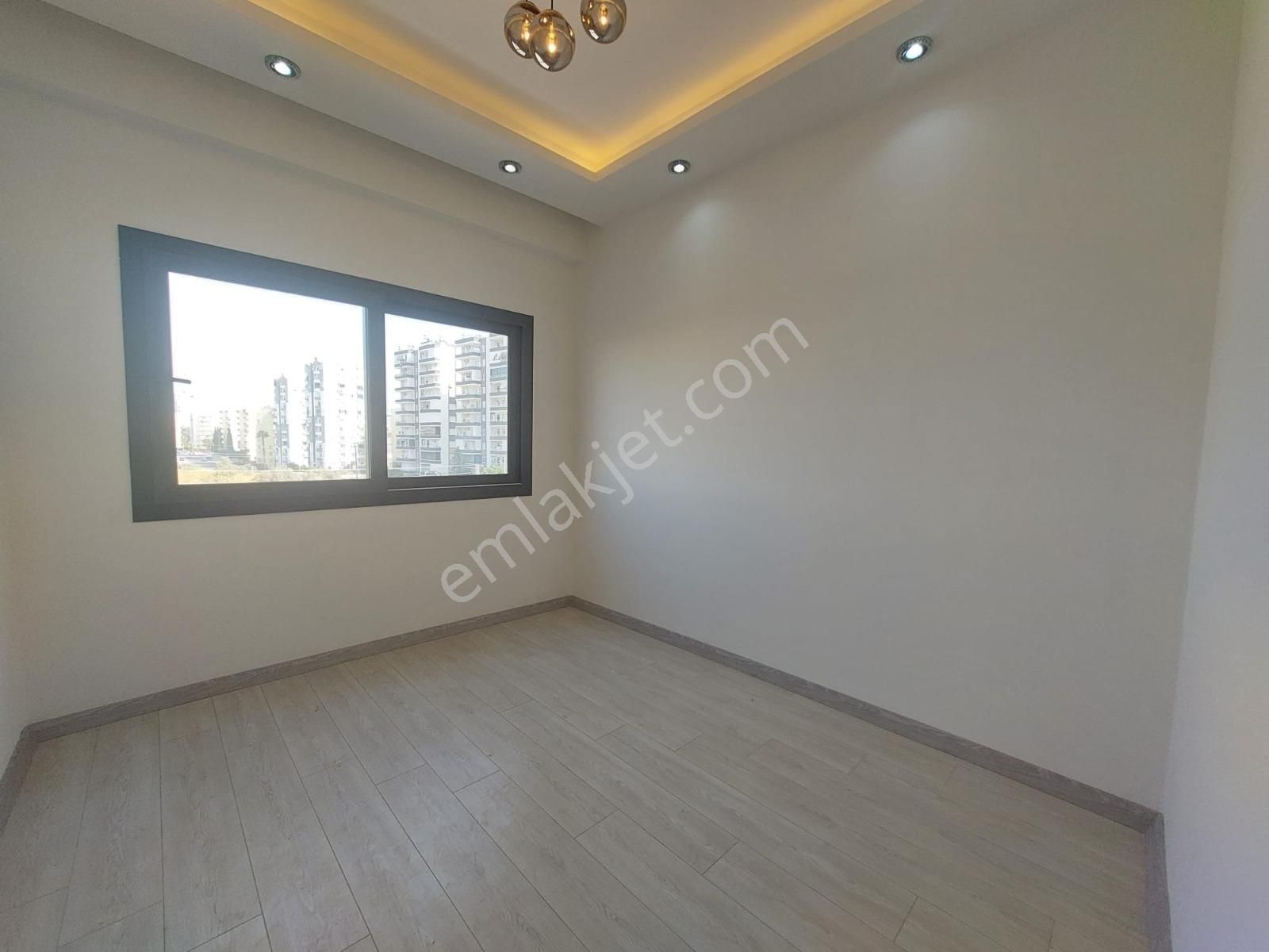 Kolezyum'dan Yaşardoğu Cad. Deniz Manzaralı Yerden Isıtmalı 3+1 - Görsel 6