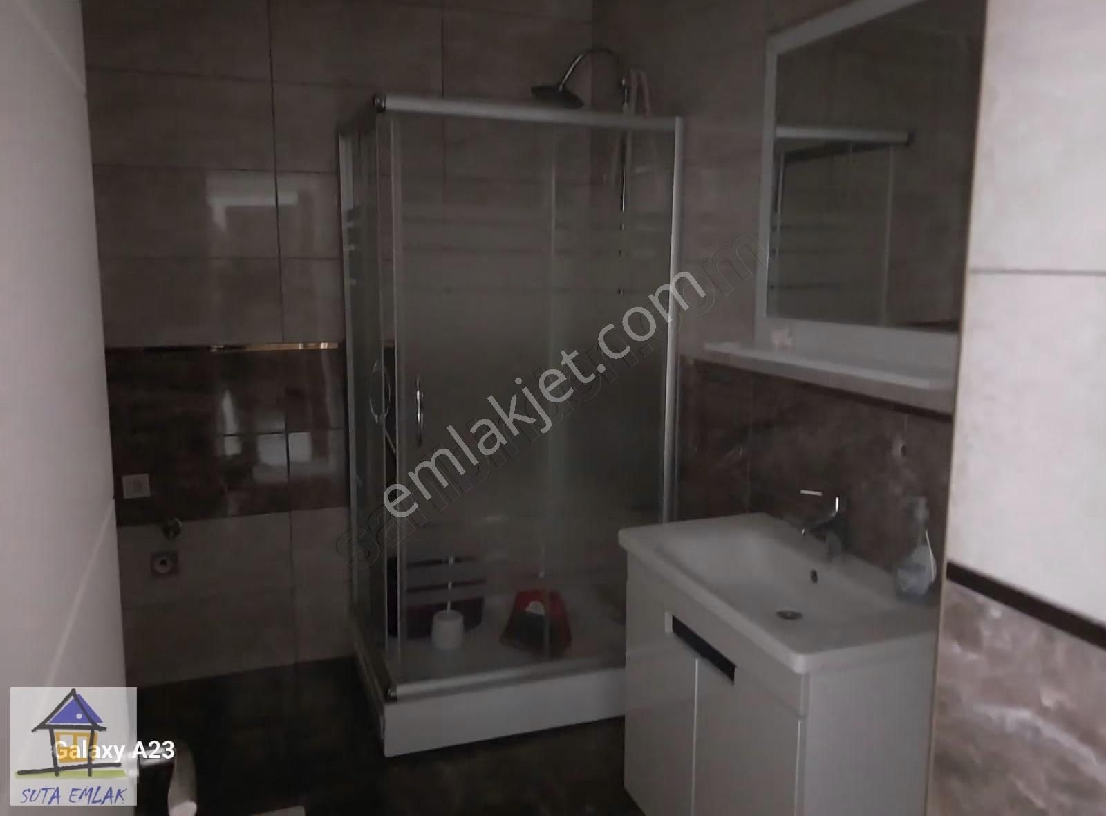 Suta Emlak Dan Rota Offıce De Göl Manzaralı Tadilatli 1+1 74m2 - Görsel 12