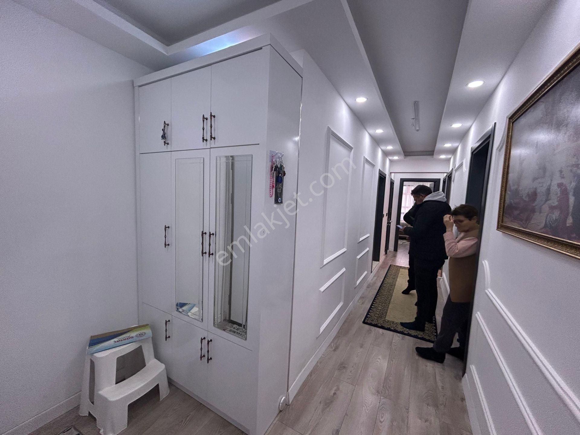 Aydın Didim Merkezde Satılık 4+1 Ayrı Mutfak Daire - Görsel 14