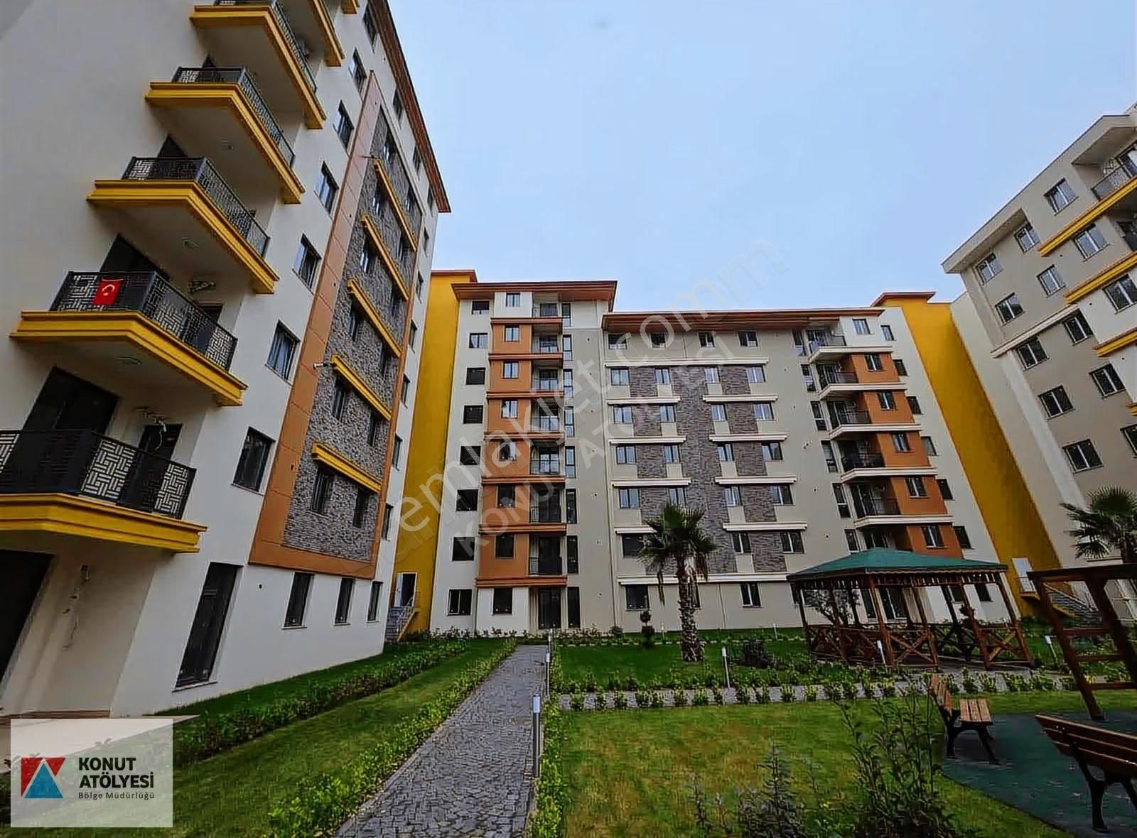 Viaport Yakını | Kurtköyde Sıfır 2+1 | Balkon + Giyinme Odası - Görsel 3