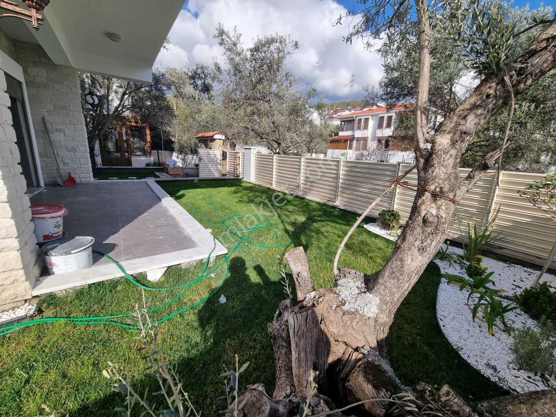 Güre Oteller Bölgesinde Deniz Manzaralı 4+1 Tam Müstakil - Görsel 32