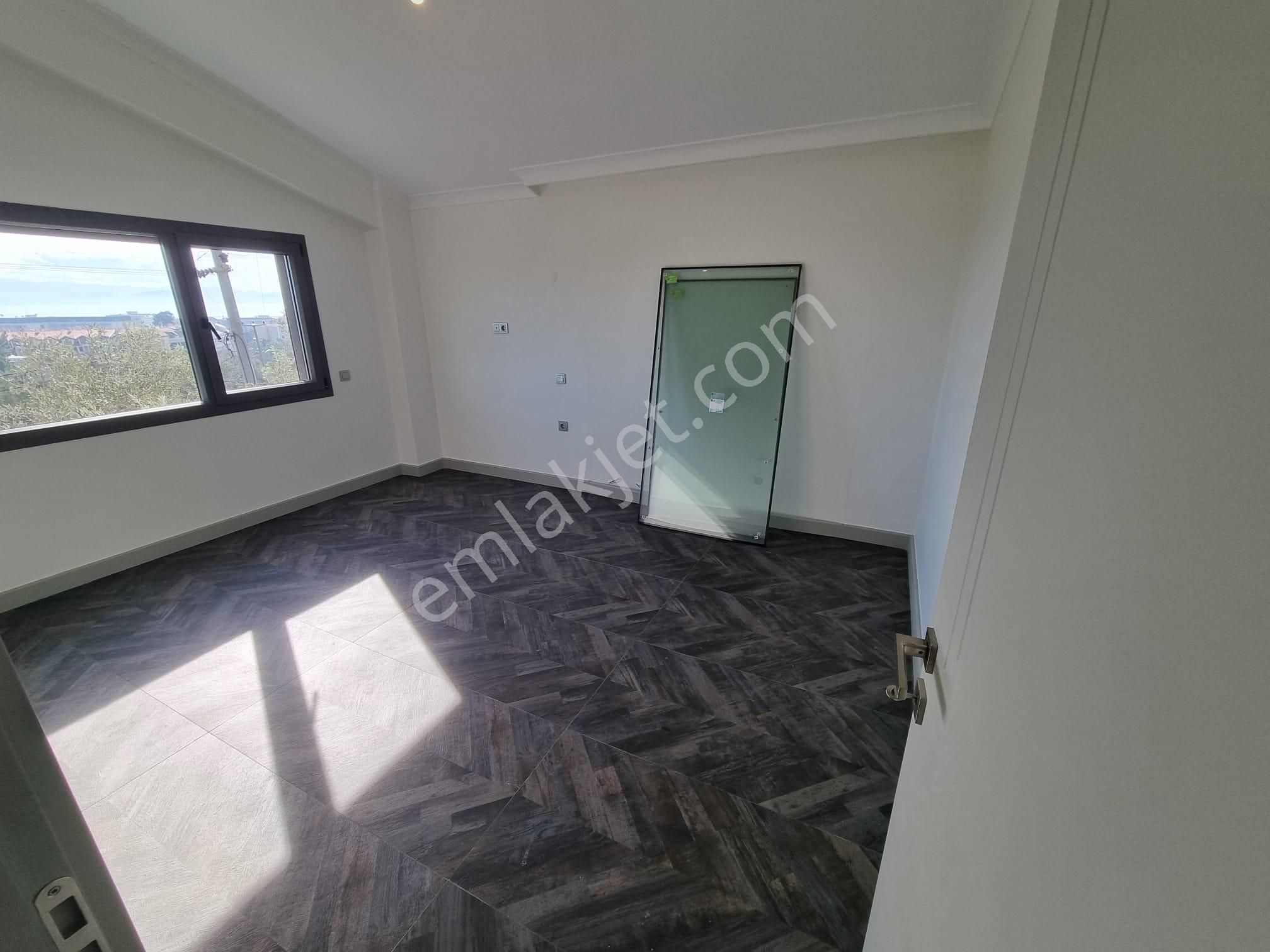 Güre Oteller Bölgesinde Deniz Manzaralı 4+1 Tam Müstakil - Görsel 25