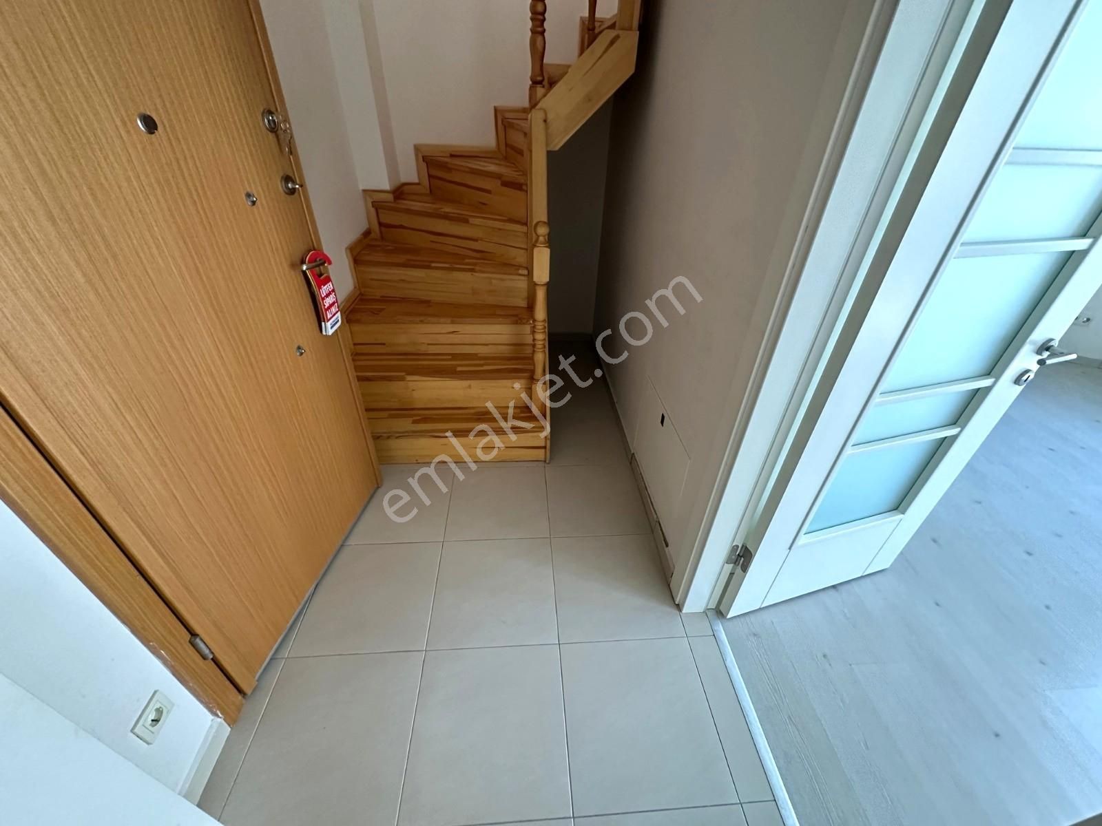 Altınvadi Konaklarında 7 Yıllık Teraslı Dublex - Görsel 23