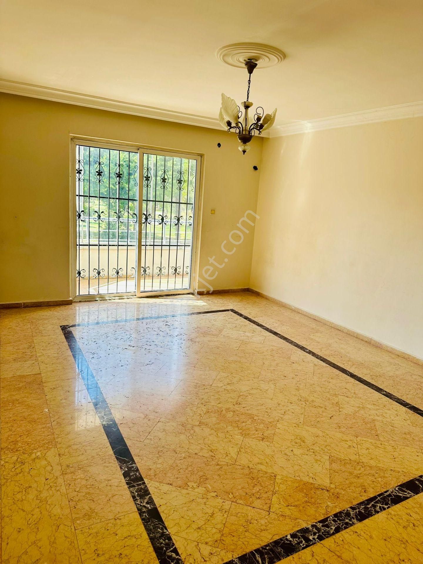 Mezitlide Acil Kiralık 4+1 Daire - Görsel 15