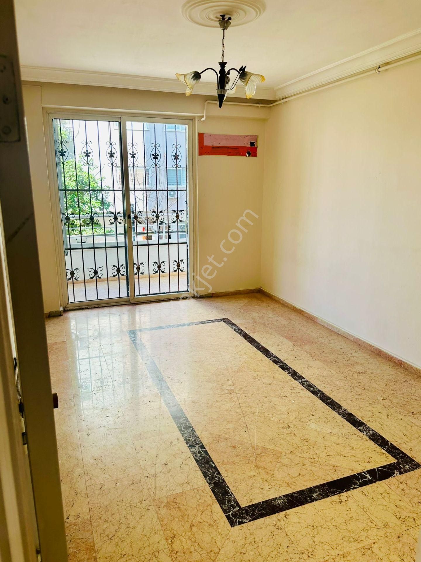 Mezitlide Acil Kiralık 4+1 Daire - Görsel 8