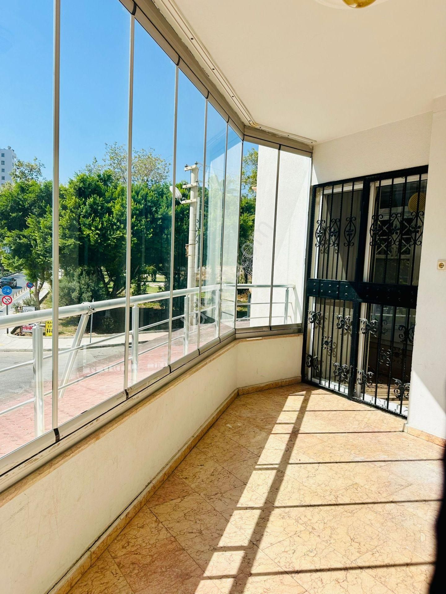 Mezitlide Acil Kiralık 4+1 Daire - Görsel 23